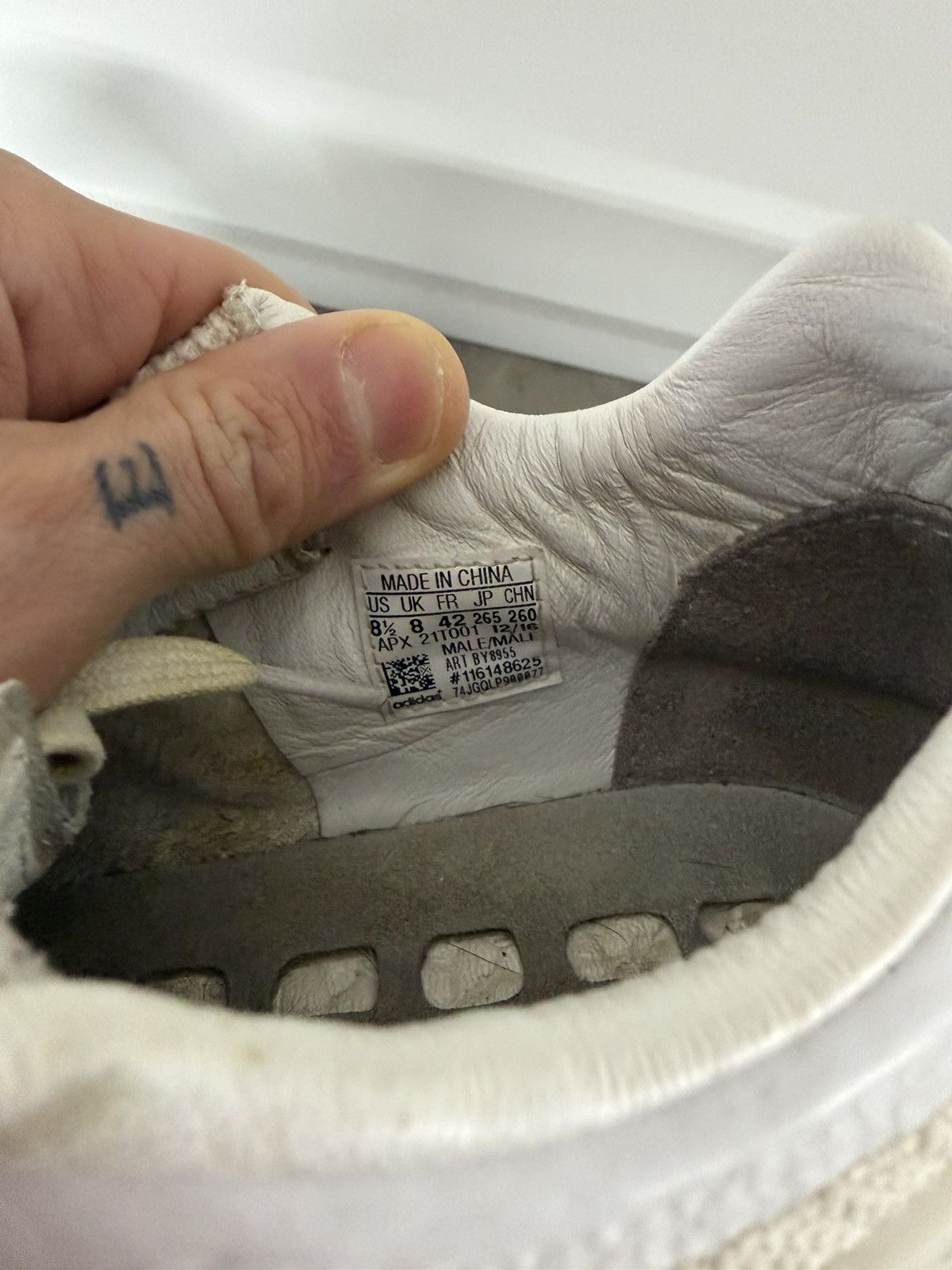 Y-3 Y-3 Triple White Pure Boost Sneakers Yohji Yamamoto Size US 8.5 / EU 41-42 - 10 Thumbnail
