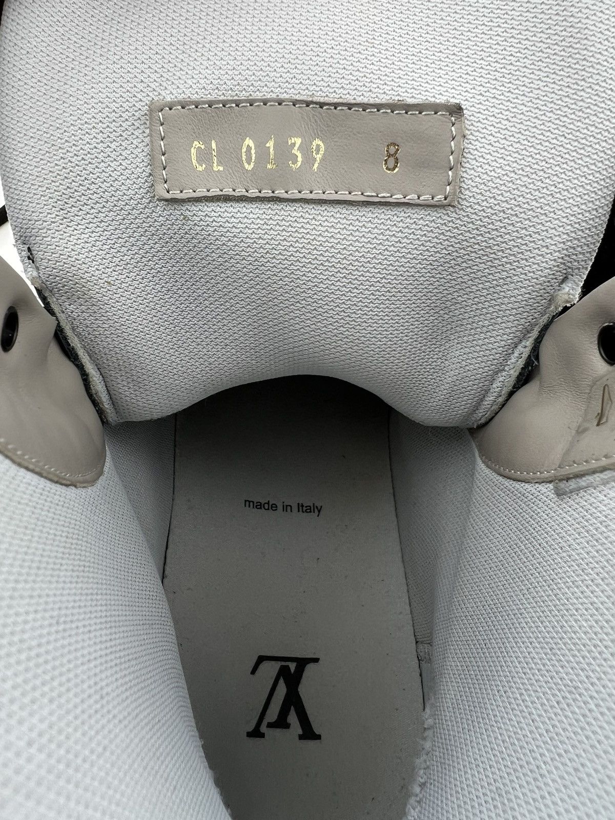 Louis Vuitton LOUIS VUITTON Sneakers Hi-Top Trainer Shoes Virgil Abloh 408 Size US 9 / EU 42 - 21 Thumbnail