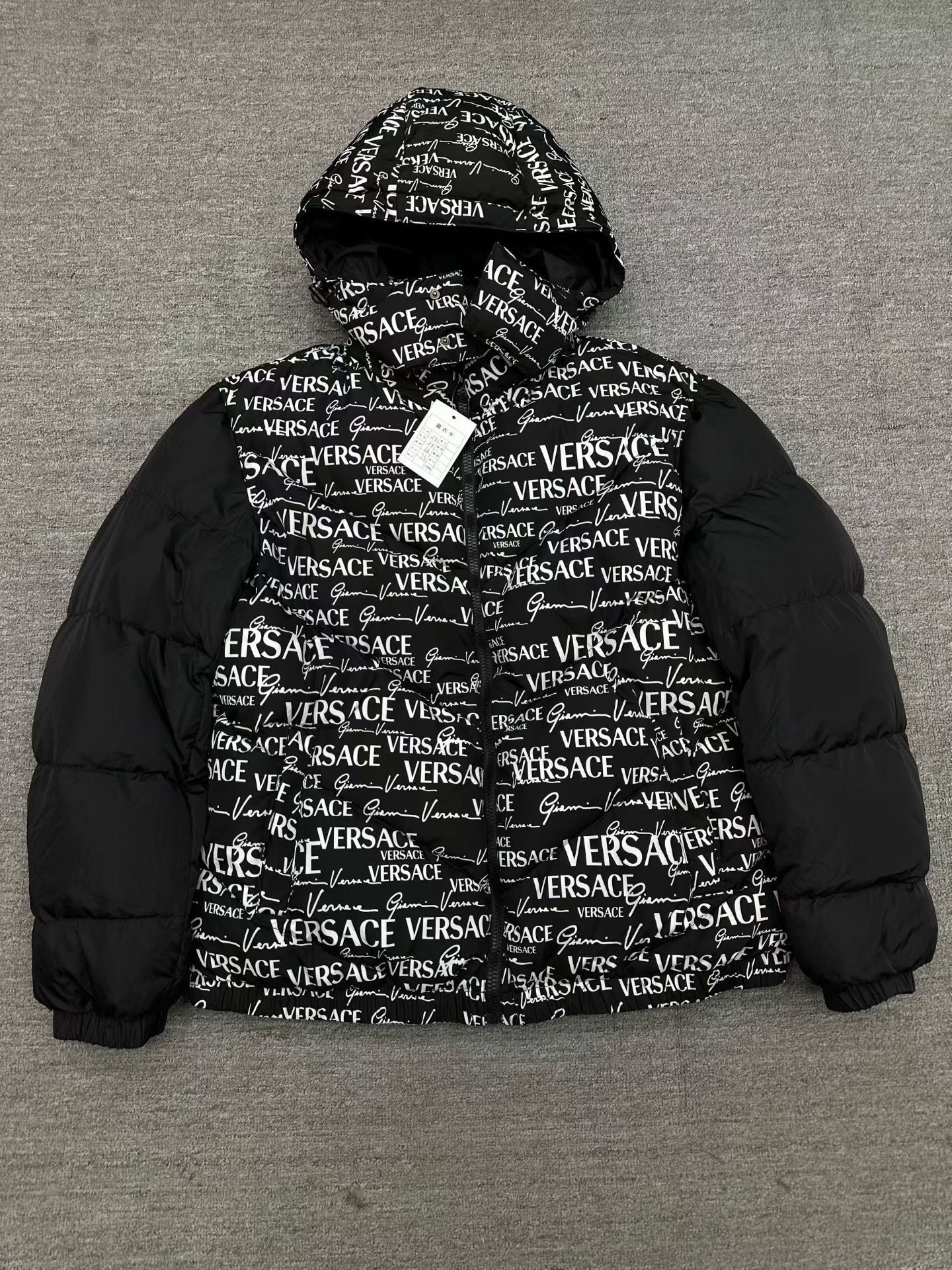 Versace Versace Down Heavy Coat l Men Size US L / EU 52-54 / 3 - 1 Thumbnail