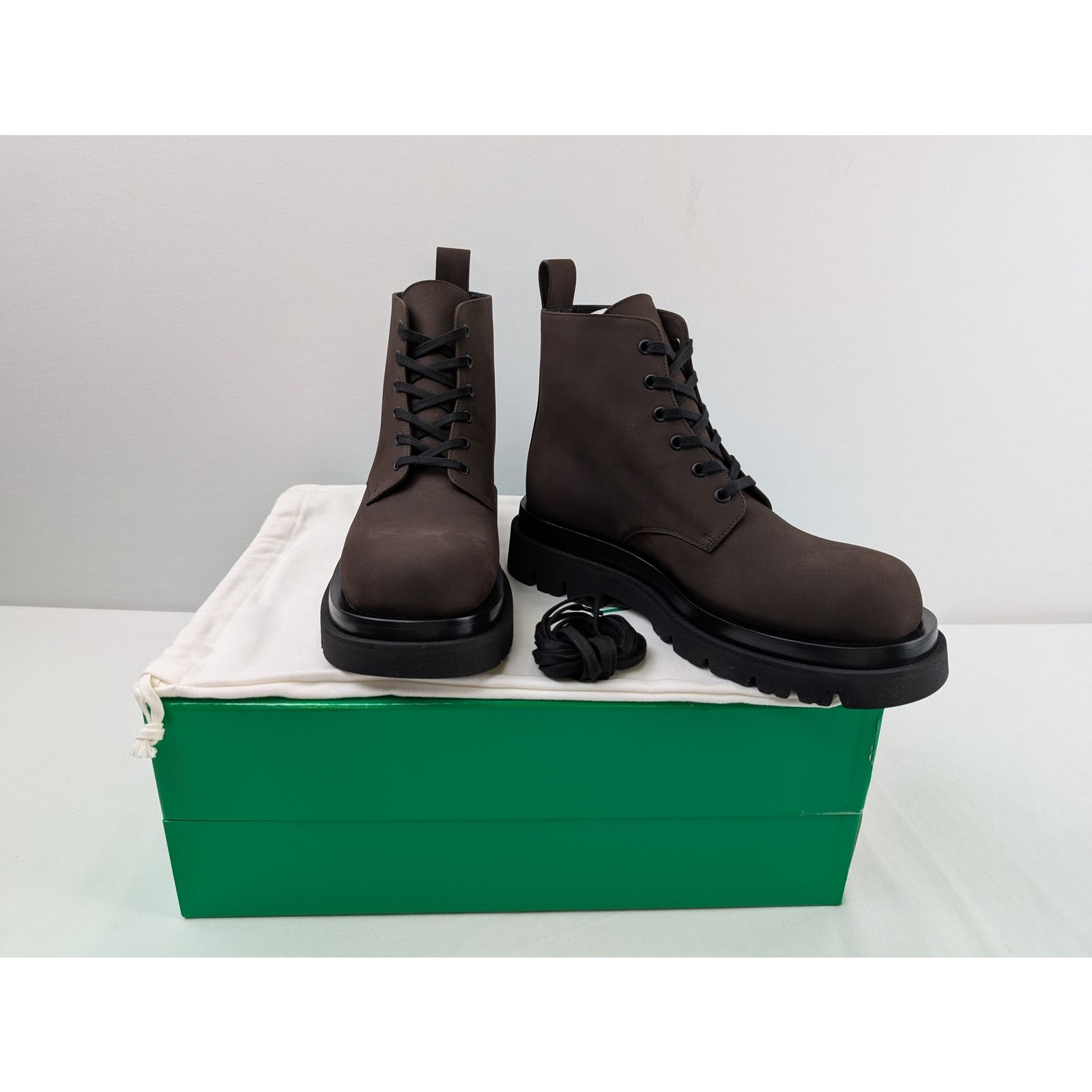 Bottega Veneta o1rshd1 Provv NAbuck Oil Ankle Boot Leather in Coffee Size US 8 / EU 41 - 14 Thumbnail