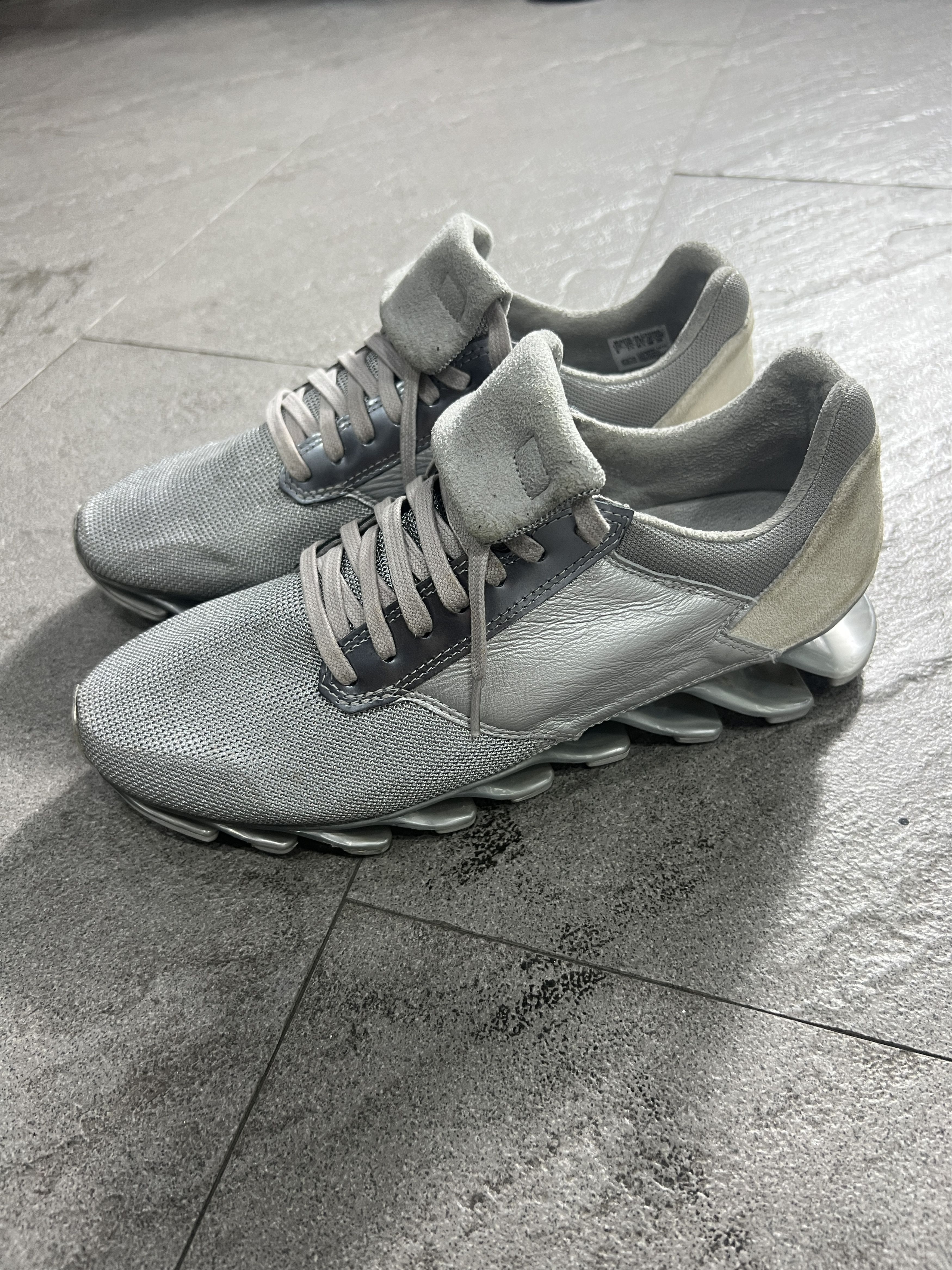 Adidas × Rick Owens Adidas x Rick Owens Springblade Low Grey US8 EU41.5 Size US 8 / EU 41 - 2 Thumbnail