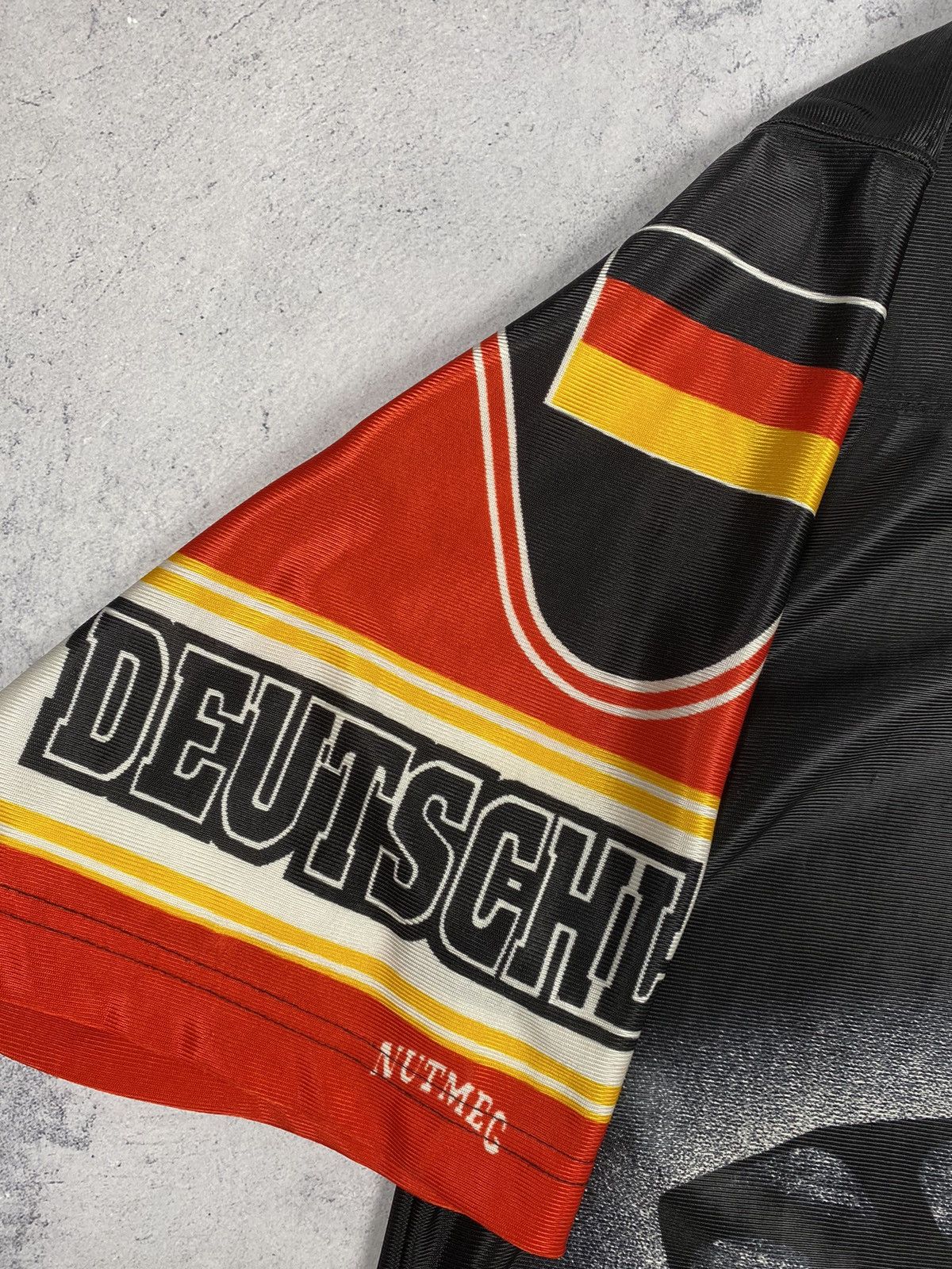 Vintage Vintage 90’s Nutmeg Mills Germany Deutschland Soccer Jersey Size US XL / EU 56 / 4 - 5 Thumbnail