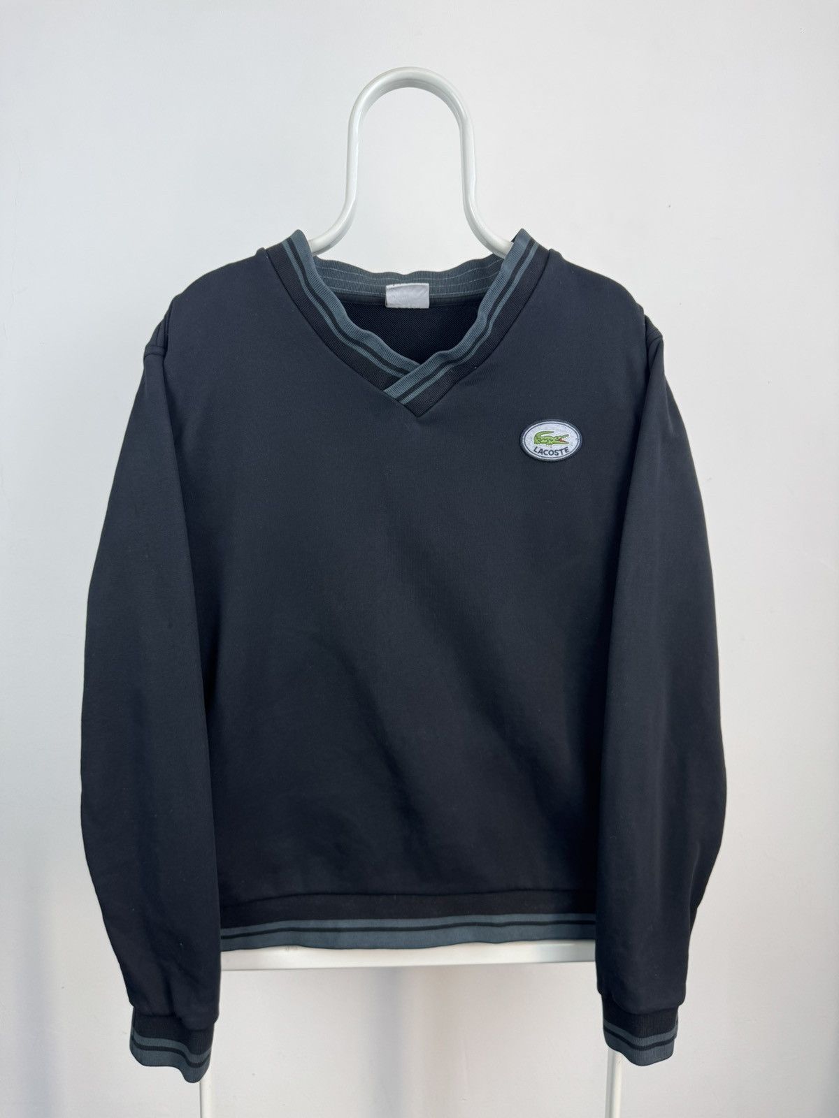 Lacoste Vintage Lacoste Round Logo V-Neck Sweatshirt Size US M / EU 48-50 / 2 - 1 Thumbnail