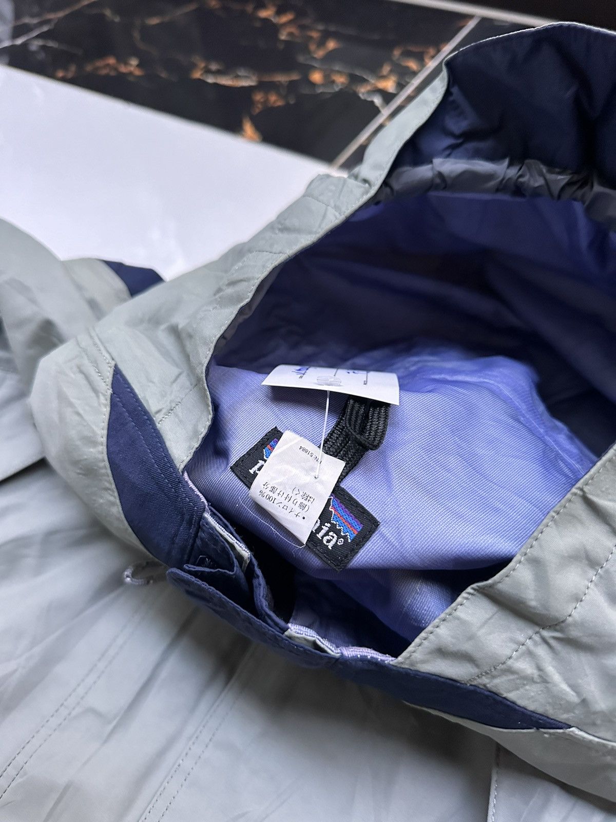 Patagonia × Vintage PATAGONIA VINTAGE BASIC LOGO WATERPROOF LIGHT JACKET Size US L / EU 52-54 / 3 - 7 Thumbnail
