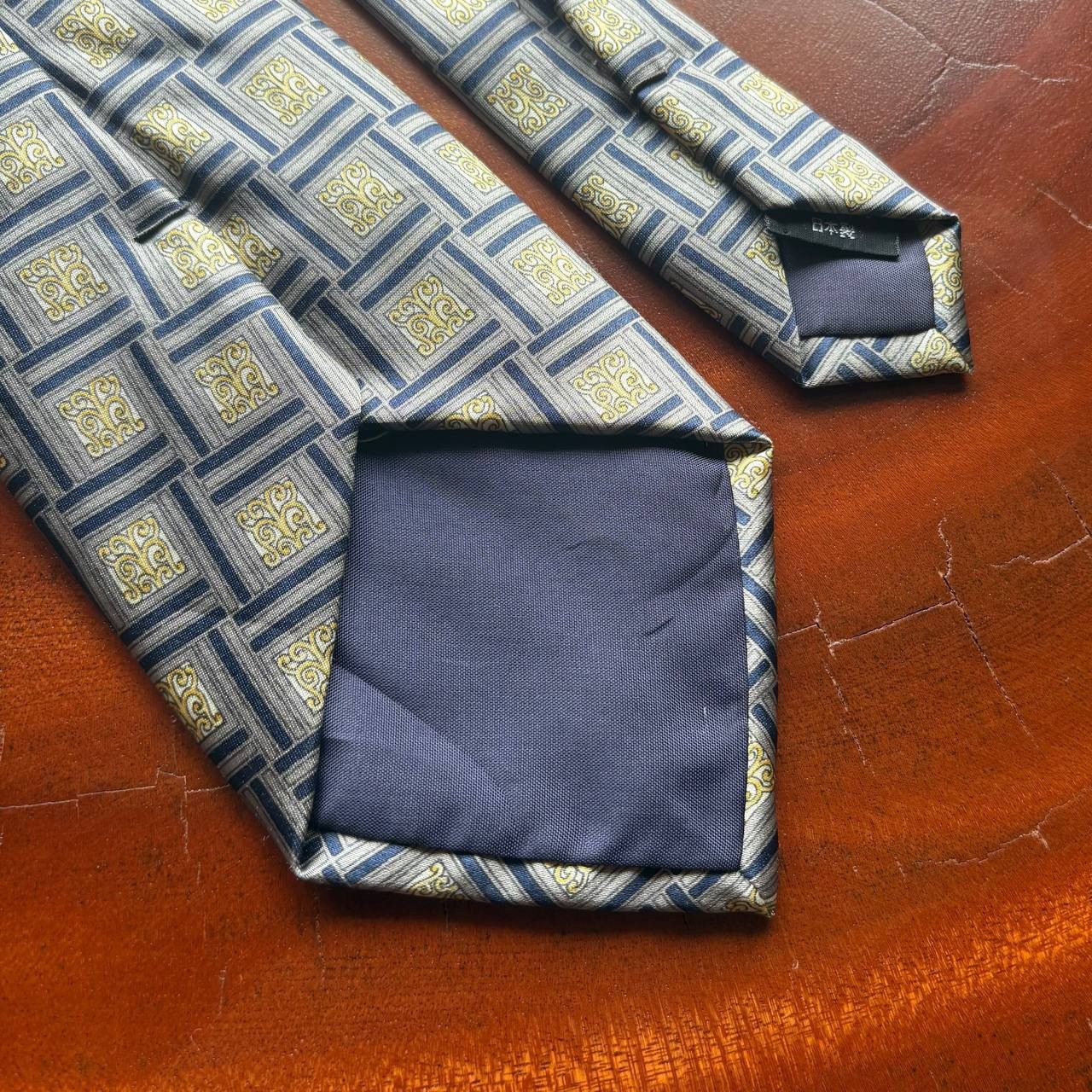 Pierre Balmain Pierre Balmain Paris PAR Vent Vent Necktie Size ONE SIZE - 6 Thumbnail