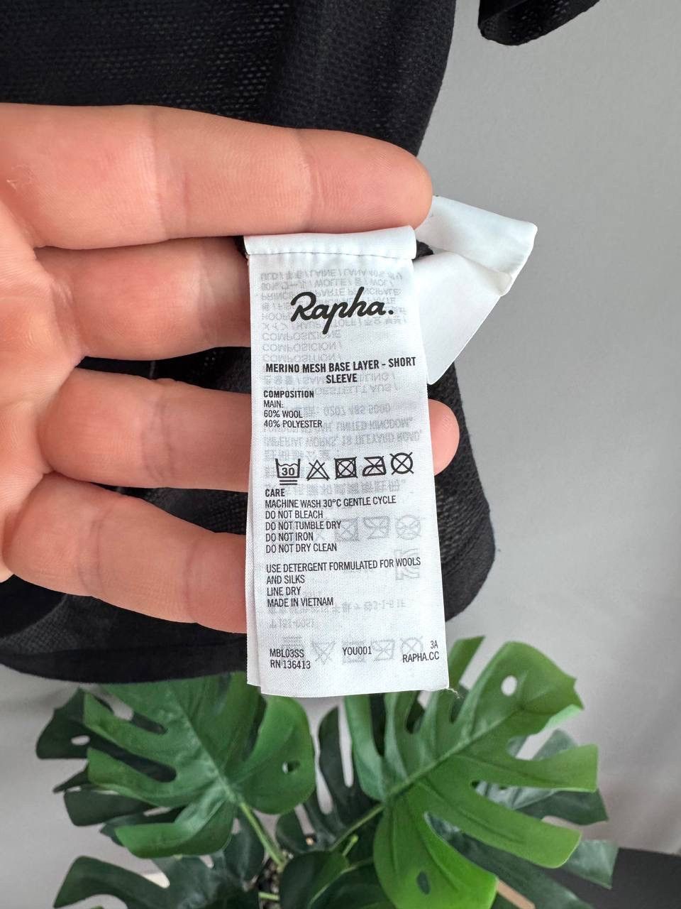 Rapha Rapha Women Cycling Lightweight Merino Mesh Base Layer, M Size M / US 6-8 / IT 42-44 - 15 Thumbnail