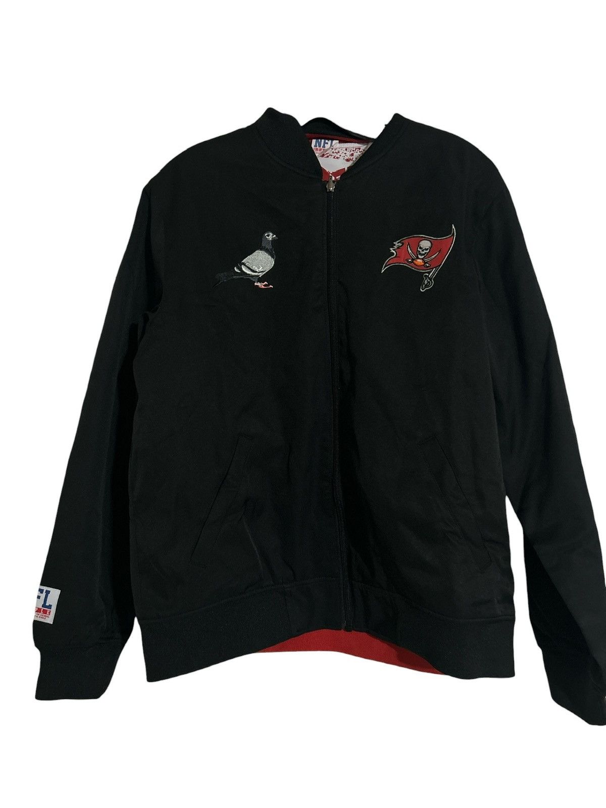 Other Tampa Bay Buccaneers Reversible Core Jacket Size-Small Size US S / EU 44-46 / 1 - 3 Thumbnail