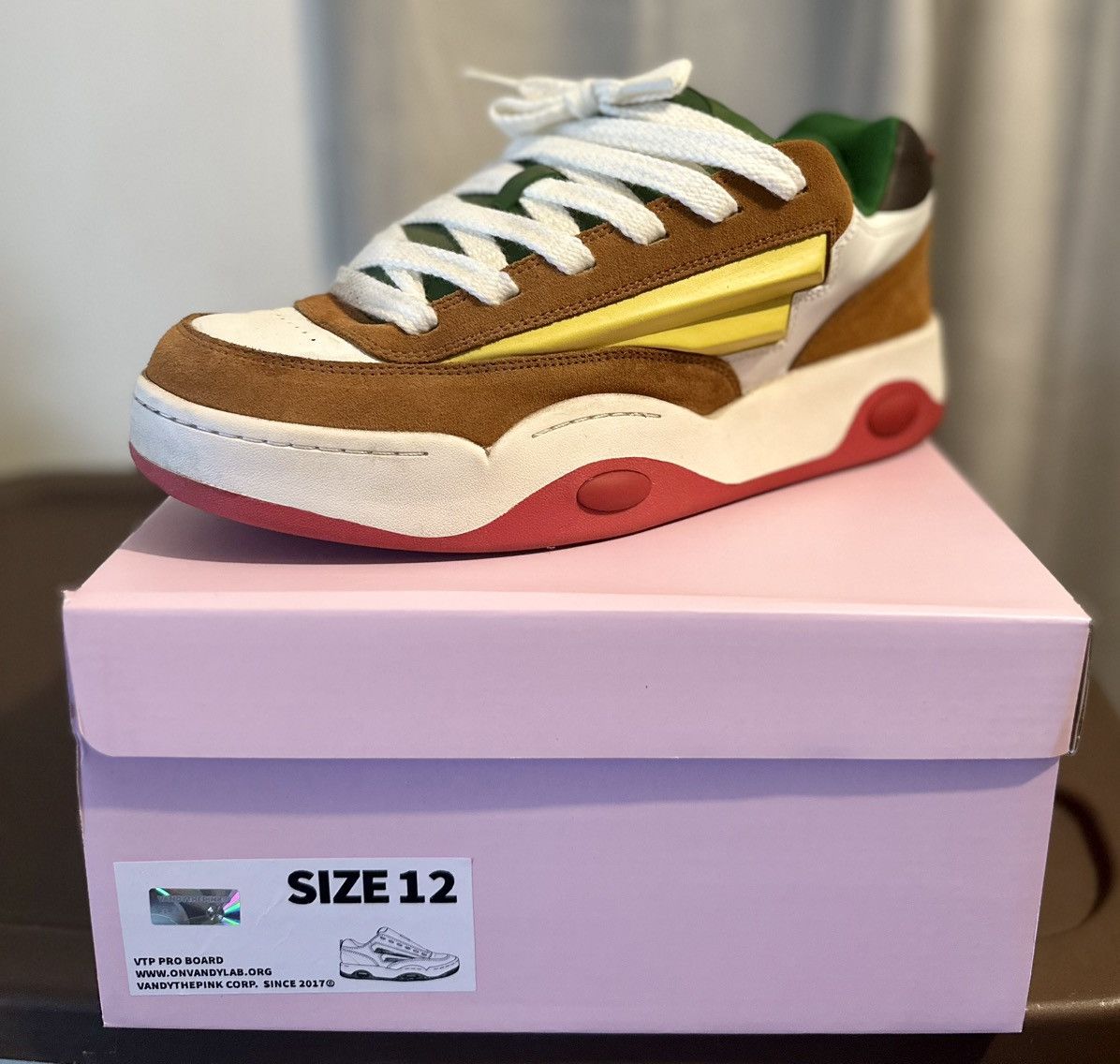 Vandy The Pink PROBOARD Size US 12 / EU 45 - 1 Thumbnail