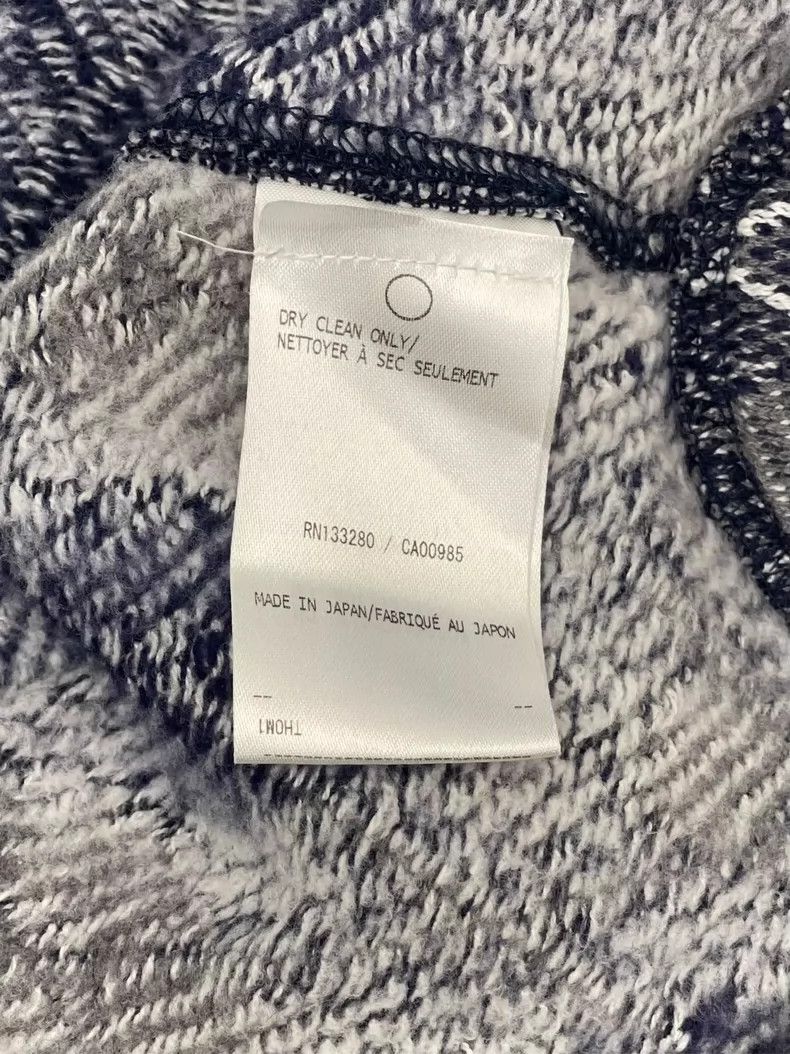 Thom Browne Thom Browne size1 Blue and gray diamond pattern button knit Size US S / EU 44-46 / 1 - 8 Thumbnail