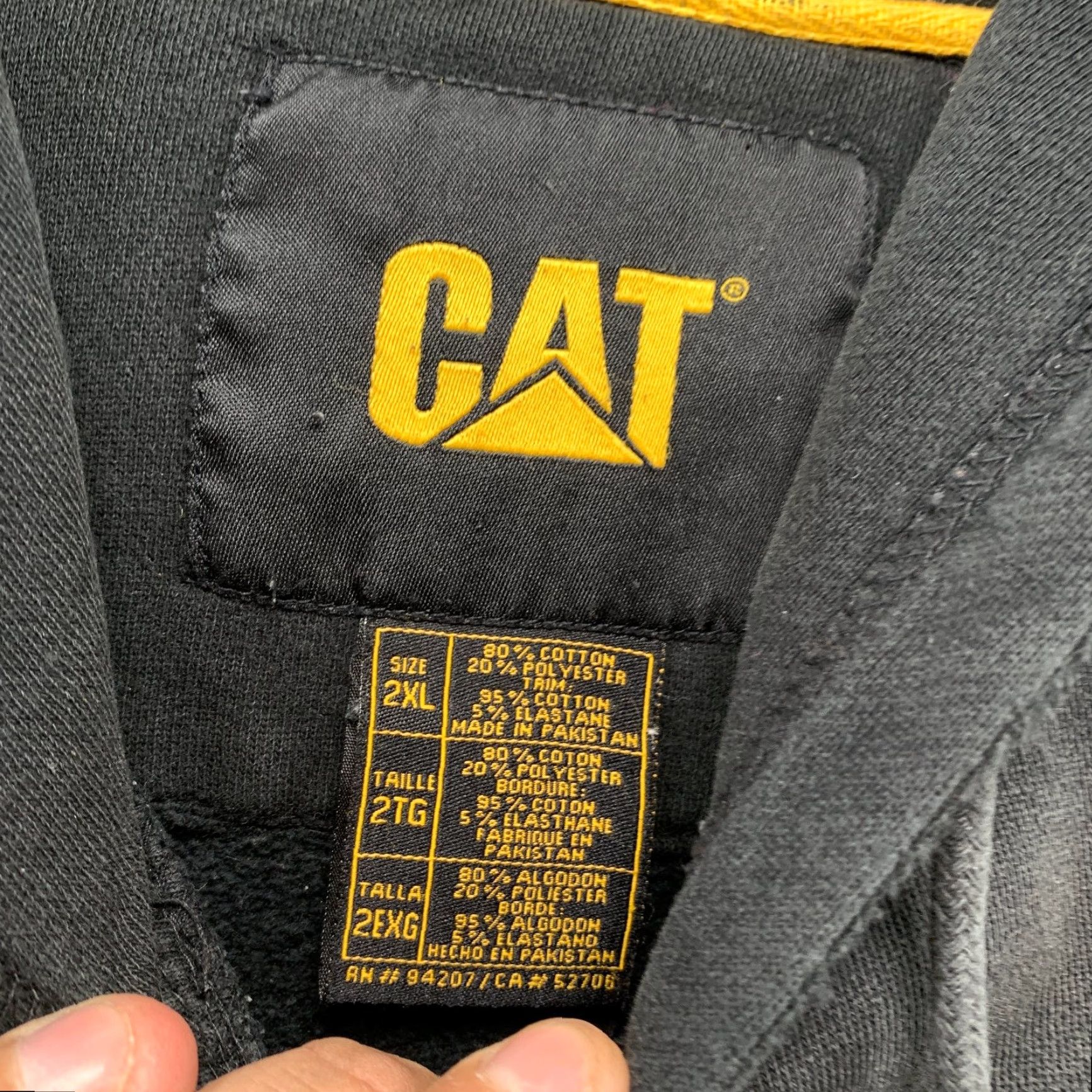 Vintage VINTAGE CAT Caterpillar Sweatshirt Mens 2XL Hoodie Faded Black Heavyweight fleece Cat Charcoal Black 2XL Mens Hoodie Size US XXL / EU 58 / 5 - 5 Thumbnail