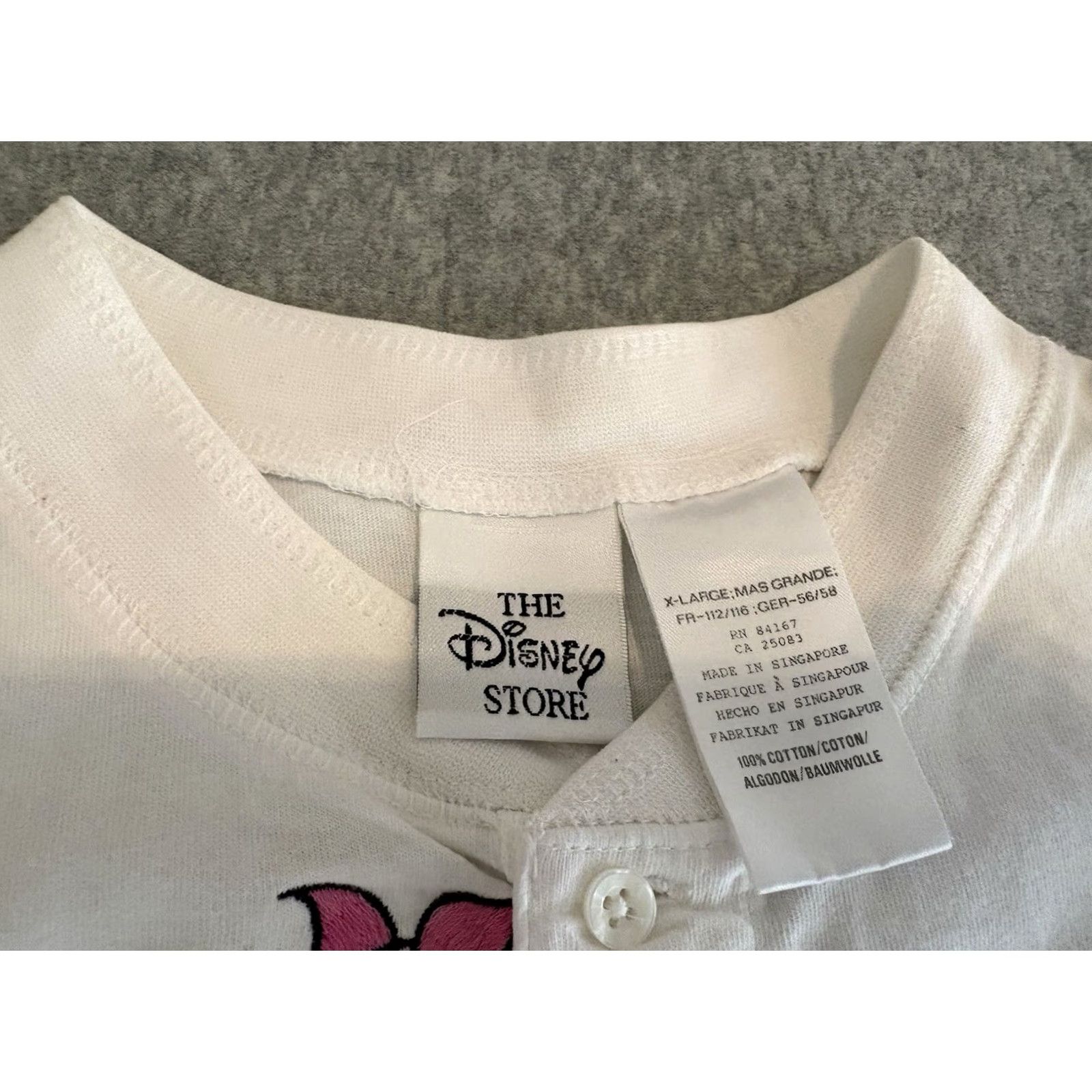 Disney VINTAGE Disney Winnie the Pooh White Embroidered Shirt XL Mens T-Shirt Size US XL / EU 56 / 4 - 2 Thumbnail