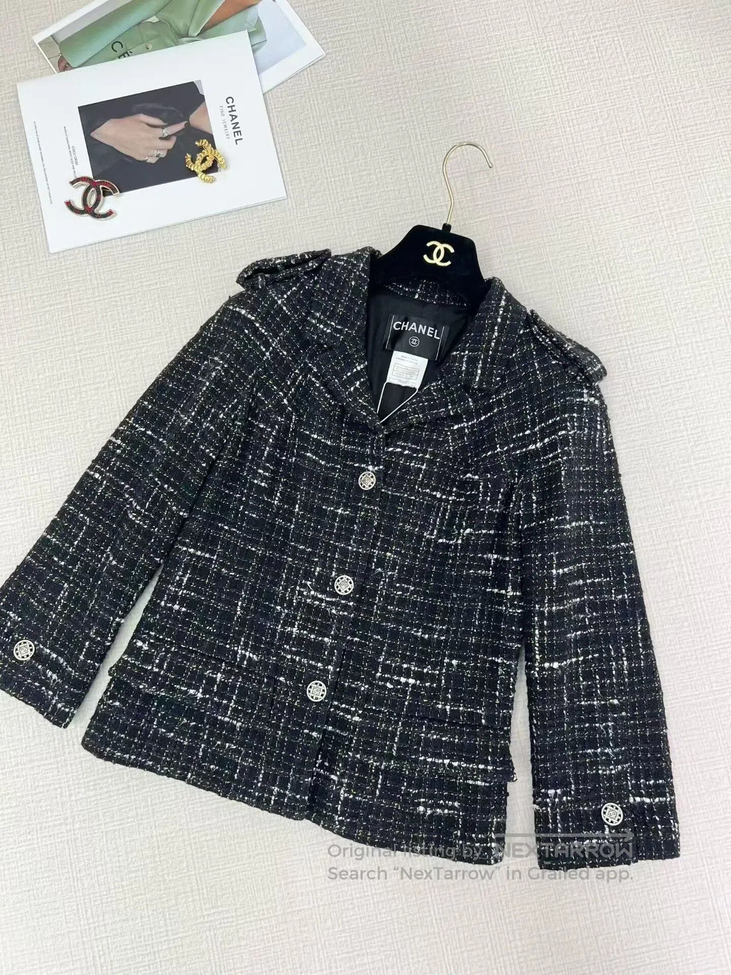 Chanel CHANEL Logo Button Twill Jacket Size 36. Size XS / US 0-2 / IT 36-38 - 2 Thumbnail