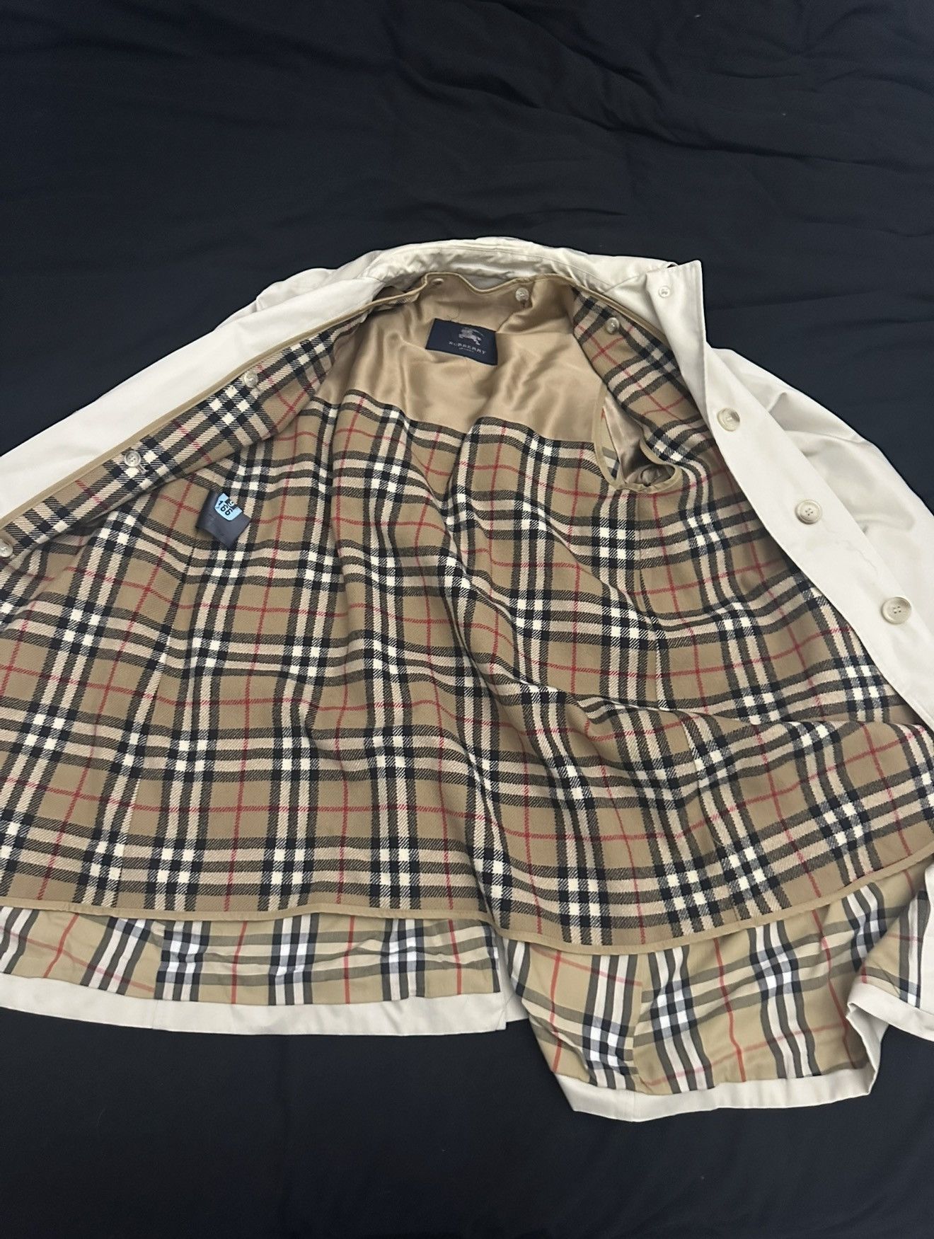 Burberry Burberry coat Size US M / EU 48-50 / 2 - 2 Thumbnail