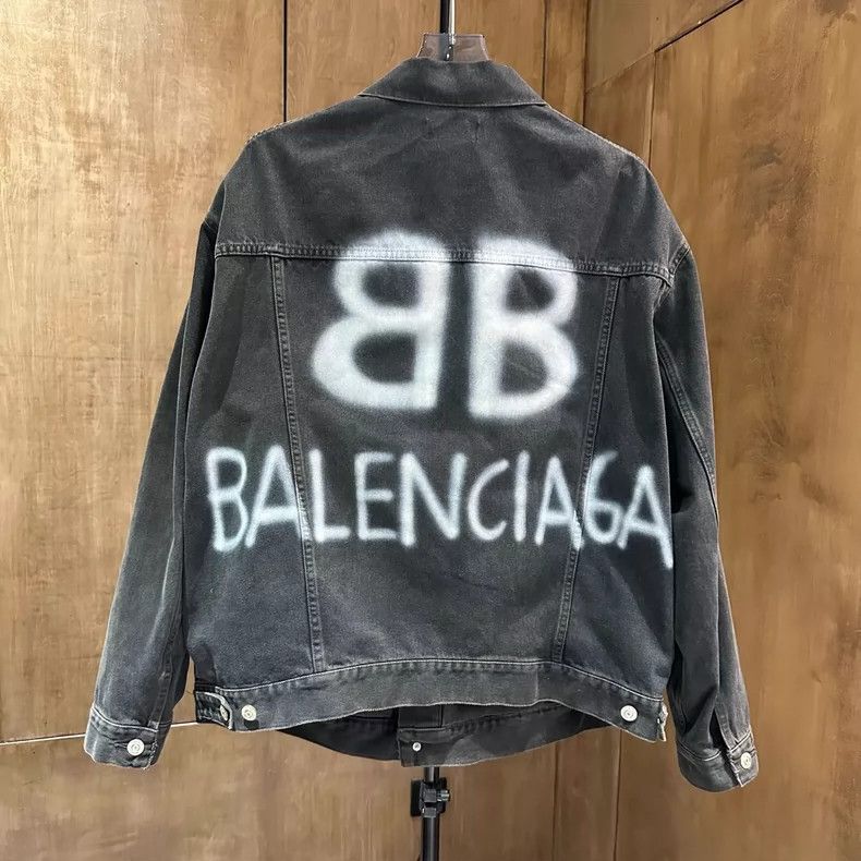 Balenciaga Balenciaga Luminous double B-painted graffiti denim jacket Size US XS / EU 42 / 0 - 2 Thumbnail