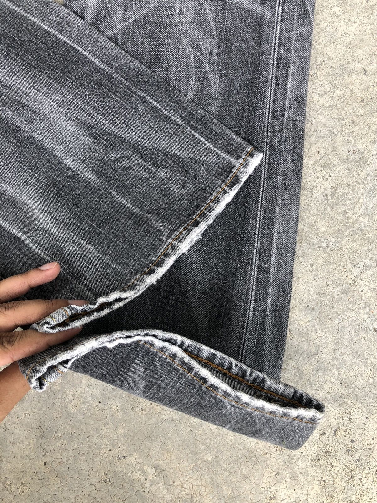 If Six Was Nine Y2k Levis Flared Jeans Distressed Jeans 507 Size US 31 - 13 Thumbnail