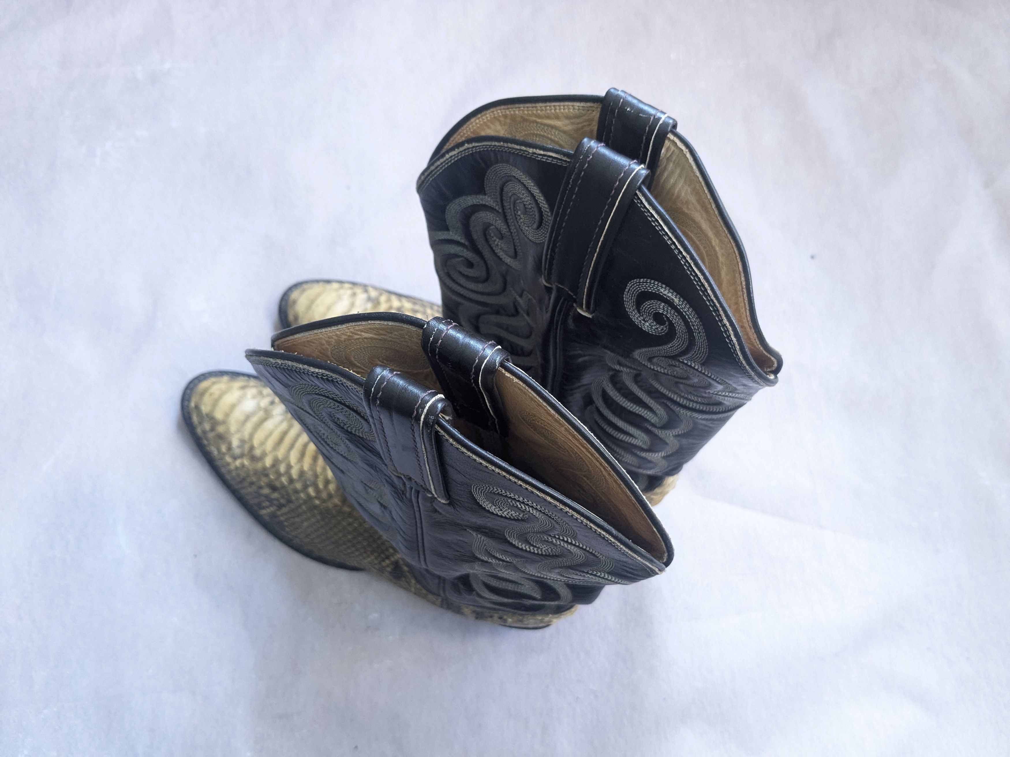 Tony Lama Tony Lama Cowboy Boots Snakeskin Python Tan Black Leather 9 Size US 9 / EU 42 - 11 Thumbnail