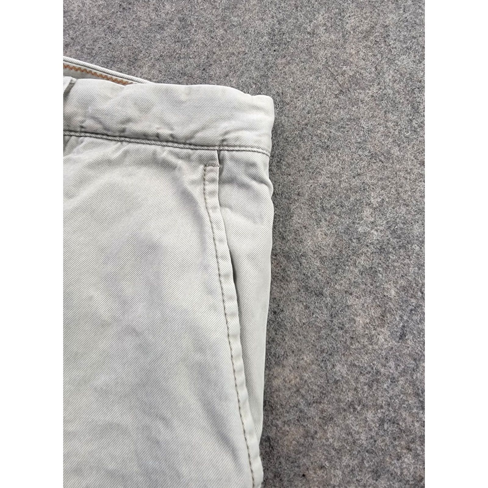Tommy Bahama Tommy Bahama Shorts Mens 38 Beige 100% Pima Cotton Casual Beach Classic Size US 38 / EU 54 - 3 Thumbnail