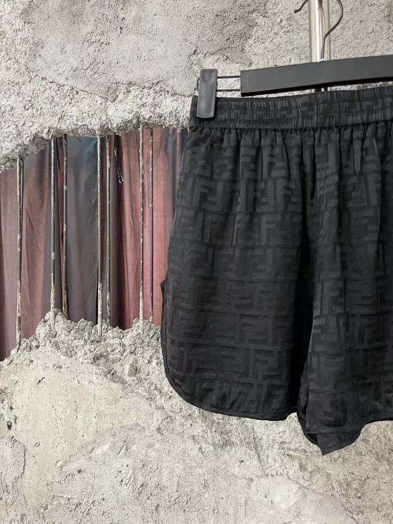 Fendi Fendi Black Logo Embossed Shorts Size US 36 / EU 52 - 4 Thumbnail