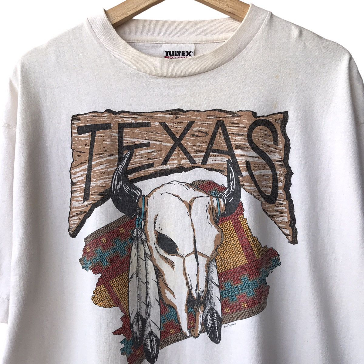 Tultex × Vintage Texas Native American Buffalo Skulls Vintage 1990s Tee Size US L / EU 52-54 / 3 - 3 Thumbnail