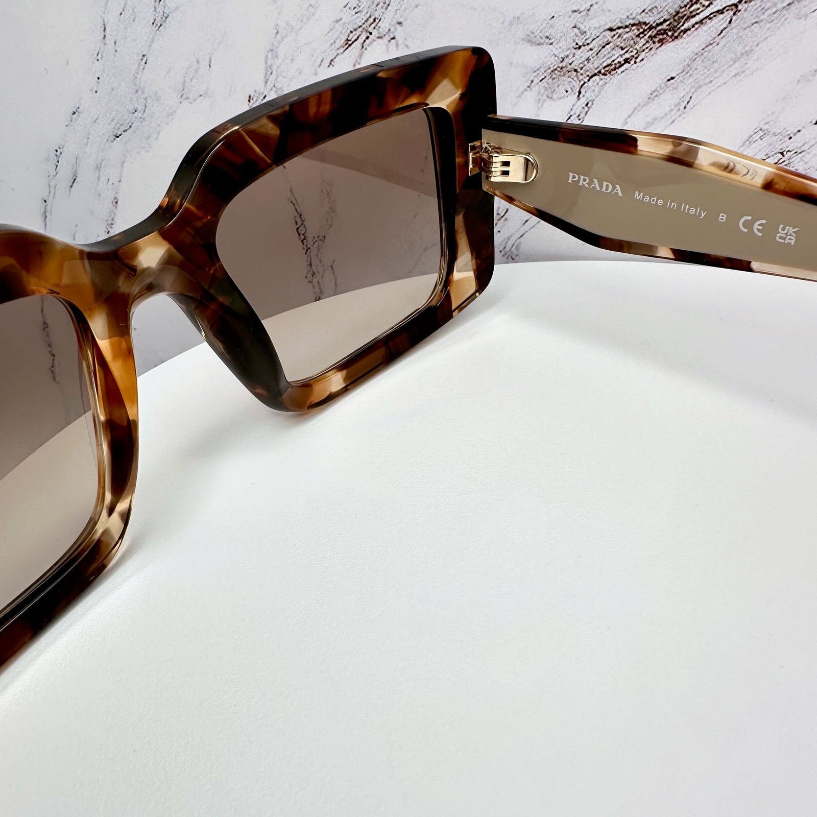 Prada New PRADA Sunglasses Brown Beige Caramel Gold Symbole Size ONE SIZE - 11 Thumbnail