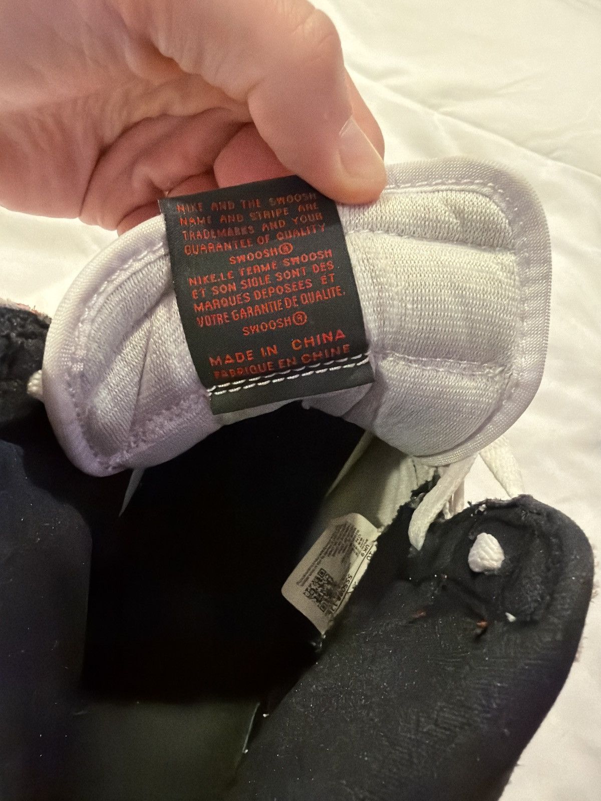 Jordan Brand Air Jordan 1 Retro High OG ‘Smoke Grey’ Size US 10 / EU 43 - 8 Thumbnail