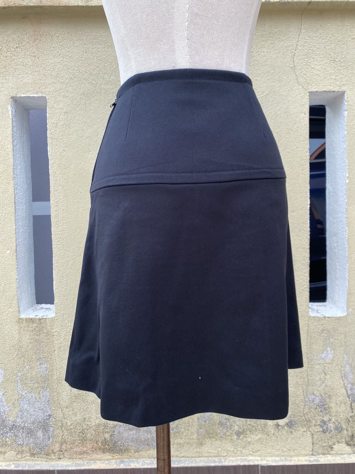 Miu Miu AMM1 2014 551 black mini skirt Size 27" / US 4 / IT 40 - 4 Thumbnail