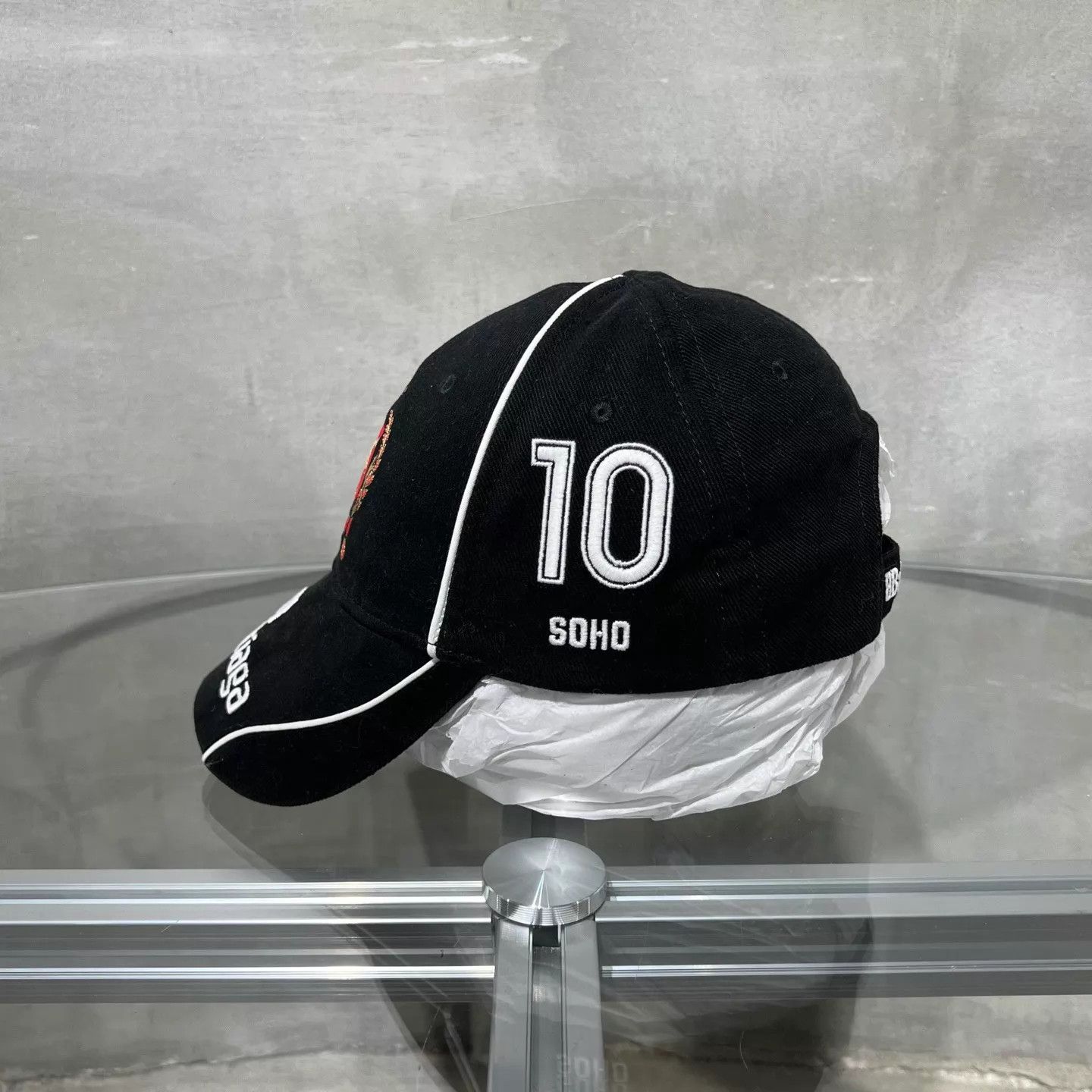 Balenciaga BALENCIAGA Manchester United #10 baseball cap L Size ONE SIZE - 2 Thumbnail