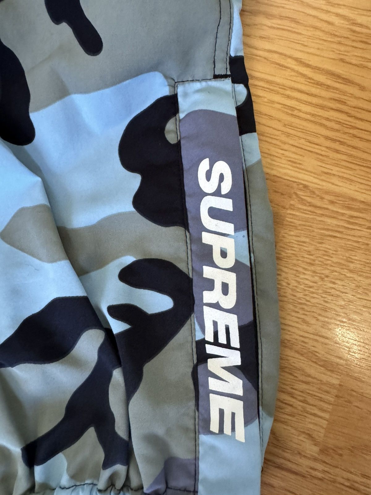 Supreme Supreme blue camo warm-up pants M Size US 31 - 2 Thumbnail