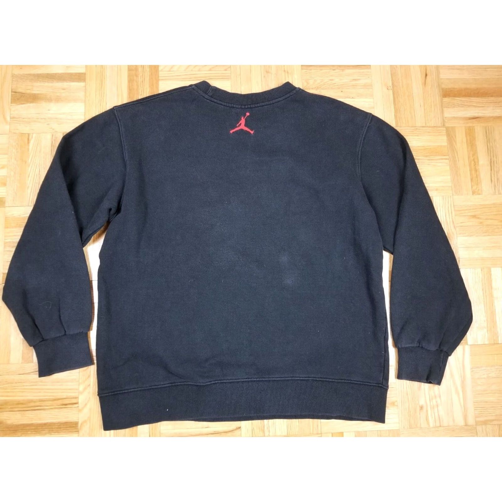 Nike VINTAGE NIKE AIR JORDAN SHIRT Mens Large Black Sweatshirt 26 INCH 20 INCH 25 INCH 18 INCH 26 INCH Size US L / EU 52-54 / 3 - 4 Thumbnail