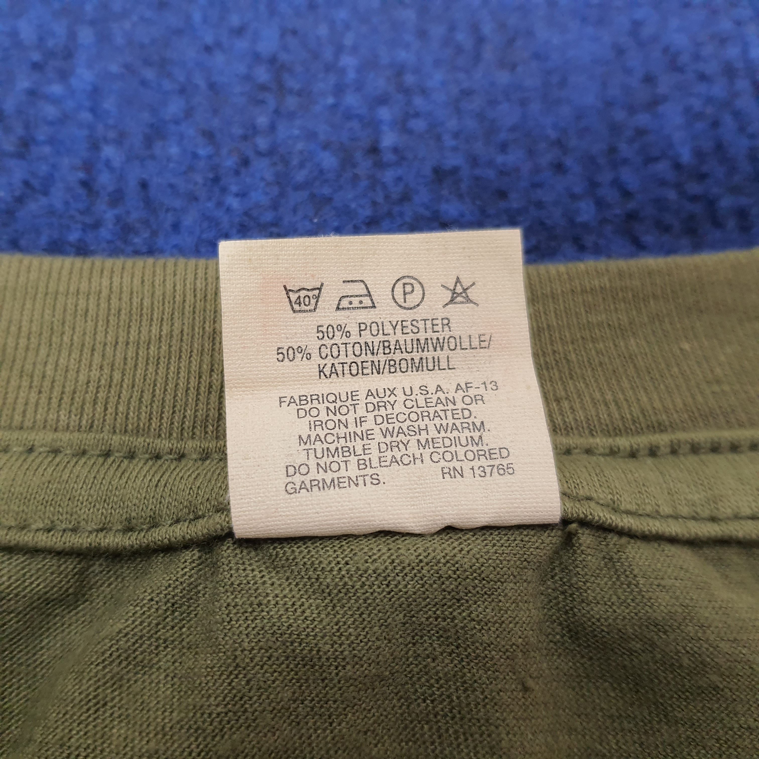 Vintage Vintage Vietnam Good Soldiers Gutless Politicians T-shirt Size US M / EU 48-50 / 2 - 4 Thumbnail