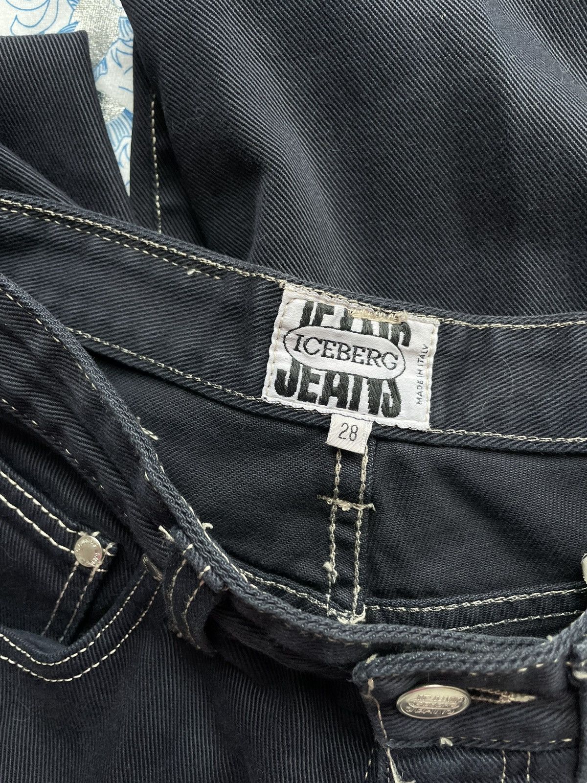 Iceberg IcebergxSnoopy jean Size 24" / US 00 / IT 34 - 23 Thumbnail