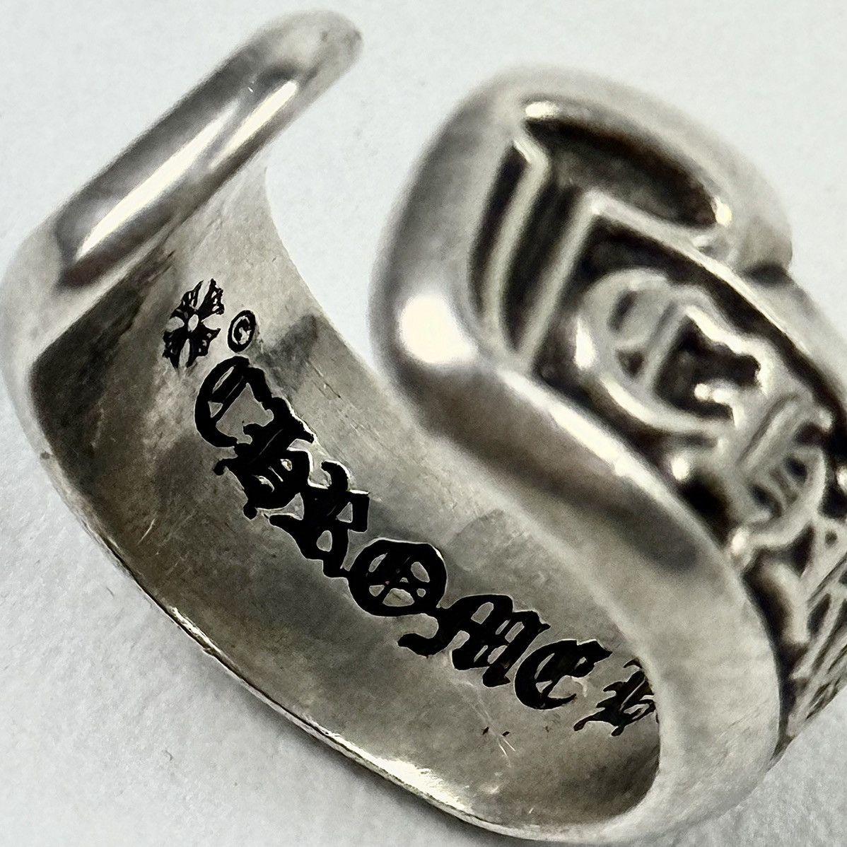 Chrome Hearts Chrome Hearts - Scroll - Label Ring (SIZE 7) Size ONE SIZE - 10 Thumbnail