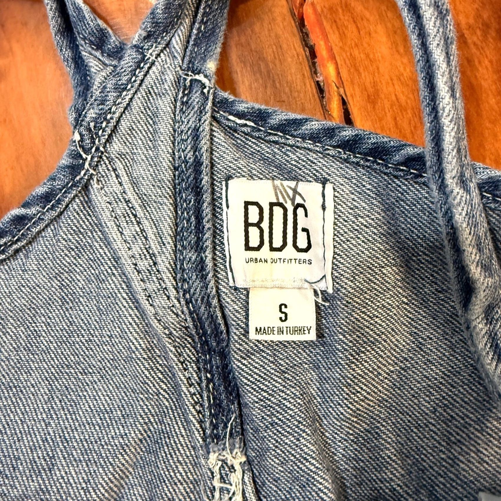 Bdg BDG Denim Overalls- Jumpsuit Wide Leg Vintage? No, Wait… Regular S Solid Blue Sleeveless One-Piece Button Zip? (Clarify: BDG Women's Denim Overalls) Size 28" / US 6 / IT 42 - 4 Thumbnail