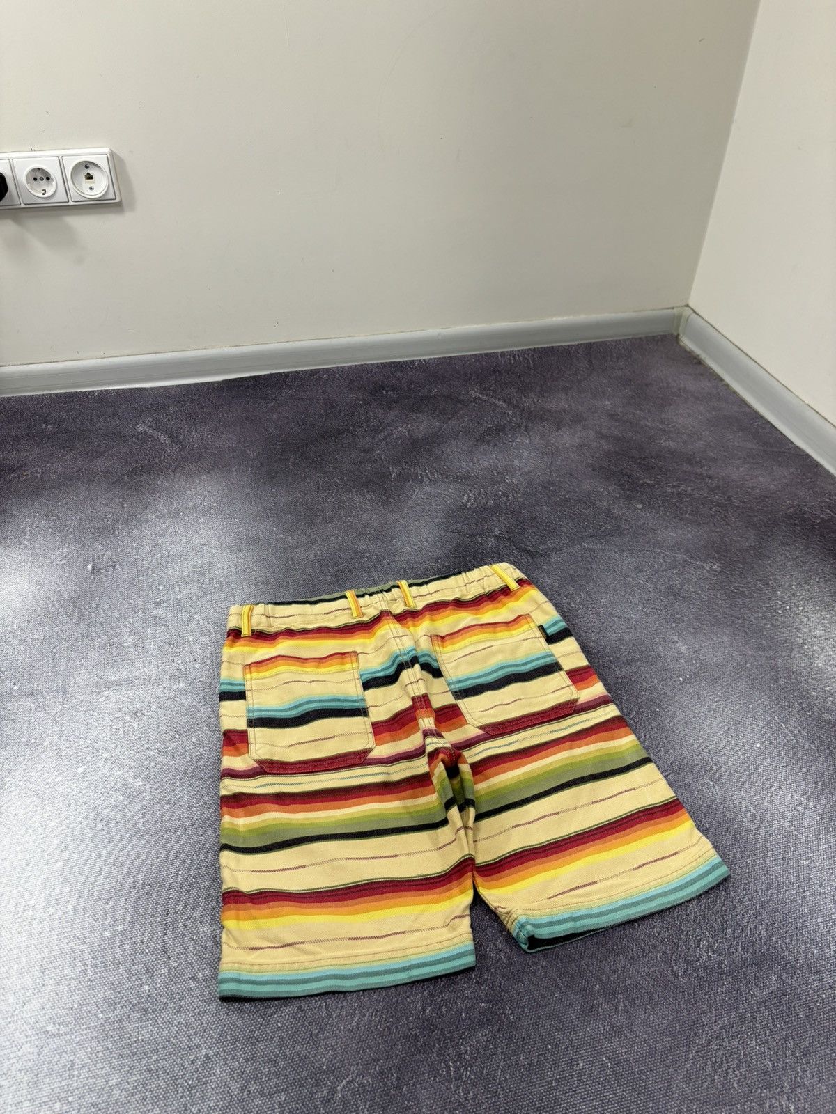 Japanese Brand Purple & Yellow Japanese Rare Multicolor Hype Shorts Size US 30 / EU 46 - 13 Thumbnail