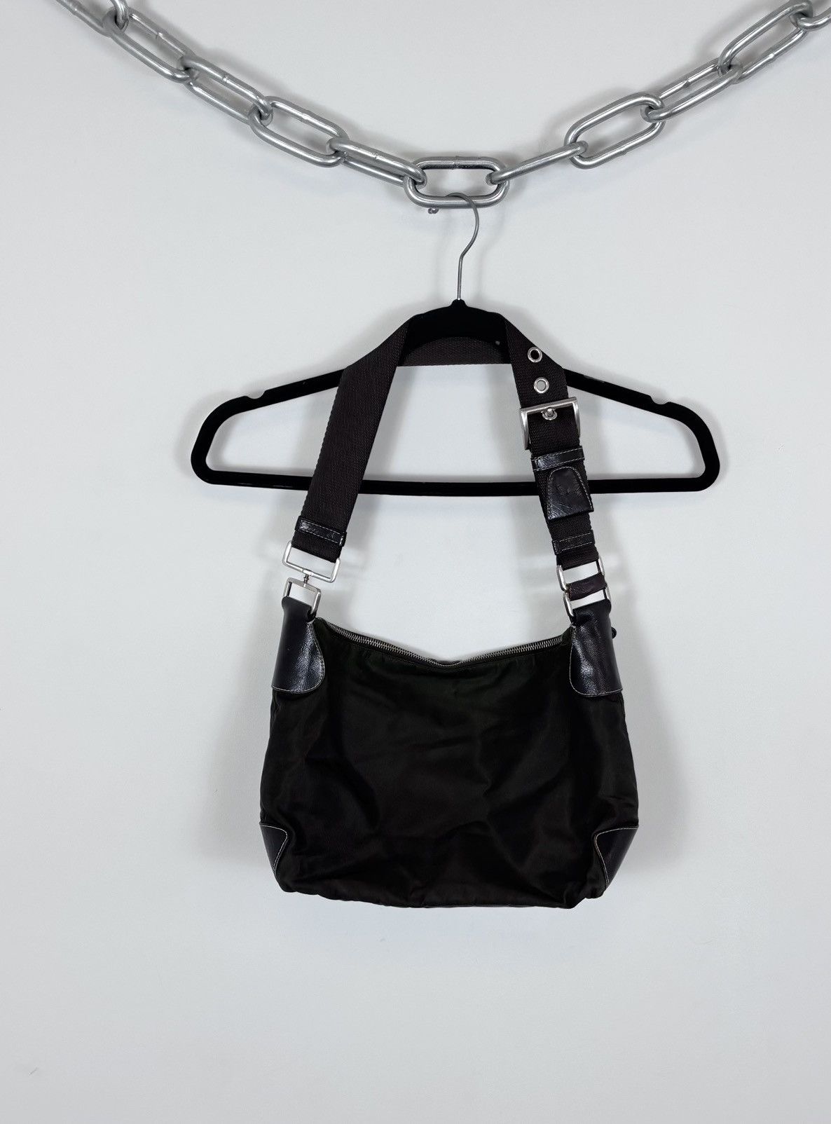 Prada Prada Khaki Tessuto Triangle Logo Nylon/Leather Shoulder Bag Size ONE SIZE - 19 Thumbnail
