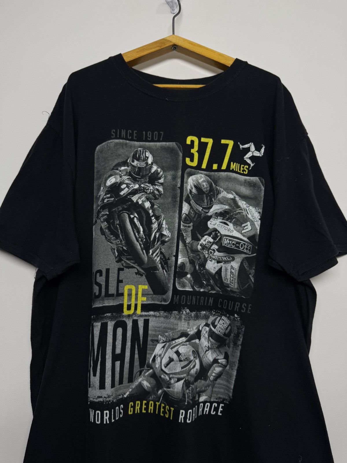 Gildan Vintage Y2k Isle of Man Course printed T Shirt Size US XL / EU 56 / 4 - 4 Thumbnail