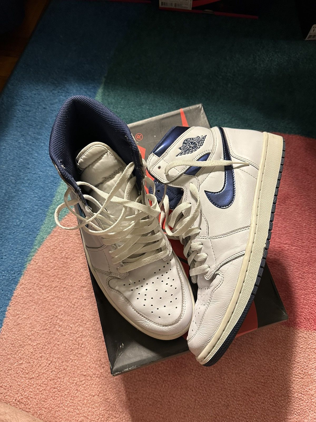 Jordan 1 Retro Metallic Navy (2016)