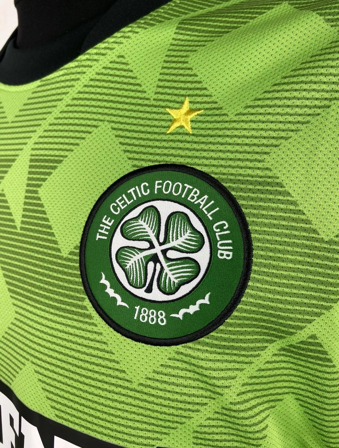 Nike × Vintage Celtic FC 2010/11 Away Jersey Shirt Nike Size M Size US M / EU 48-50 / 2 - 4 Thumbnail