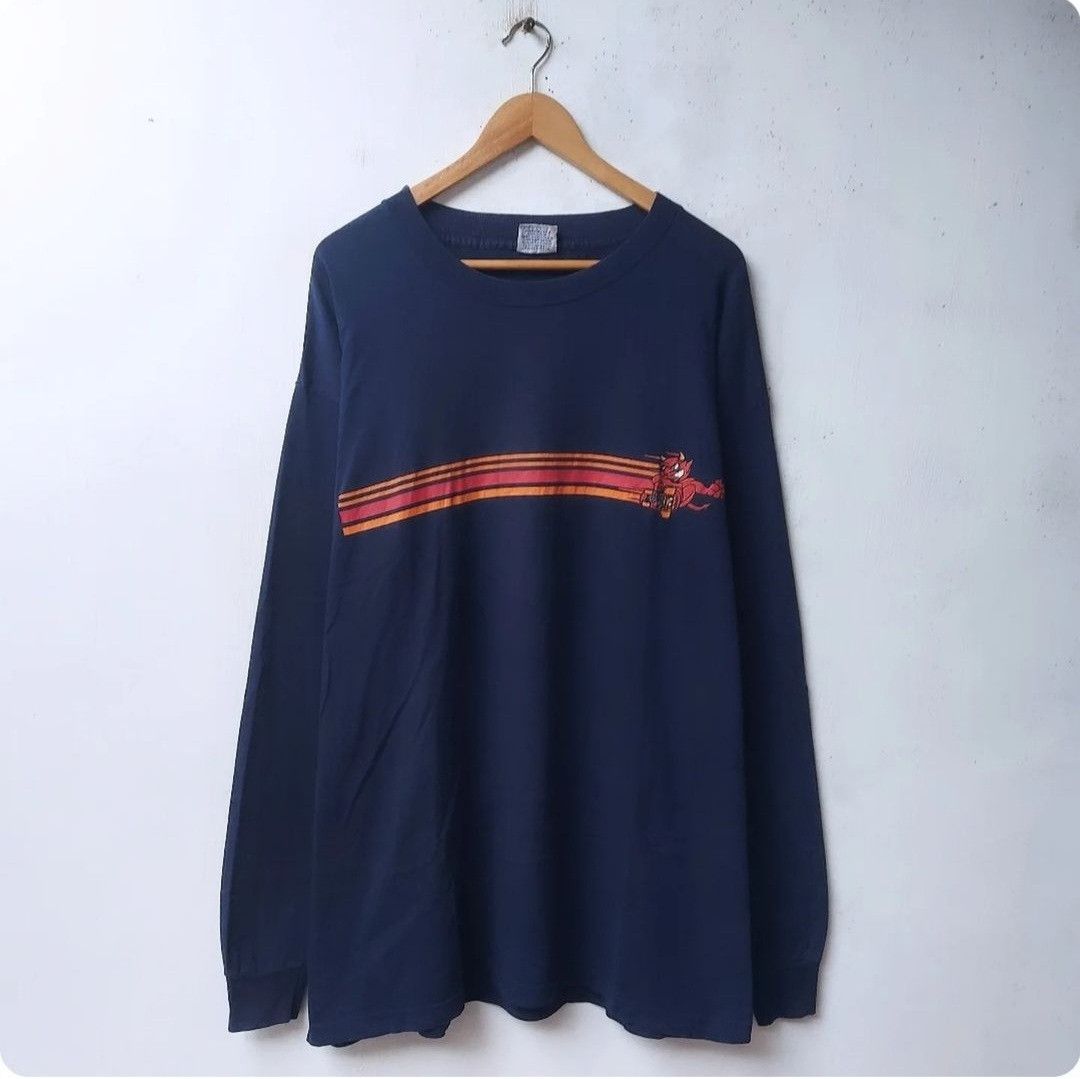 Vintage Vtg 90s 26 RED Skateboards Long Sleeve Tshirt Size US XL / EU 56 / 4 - 1 Thumbnail