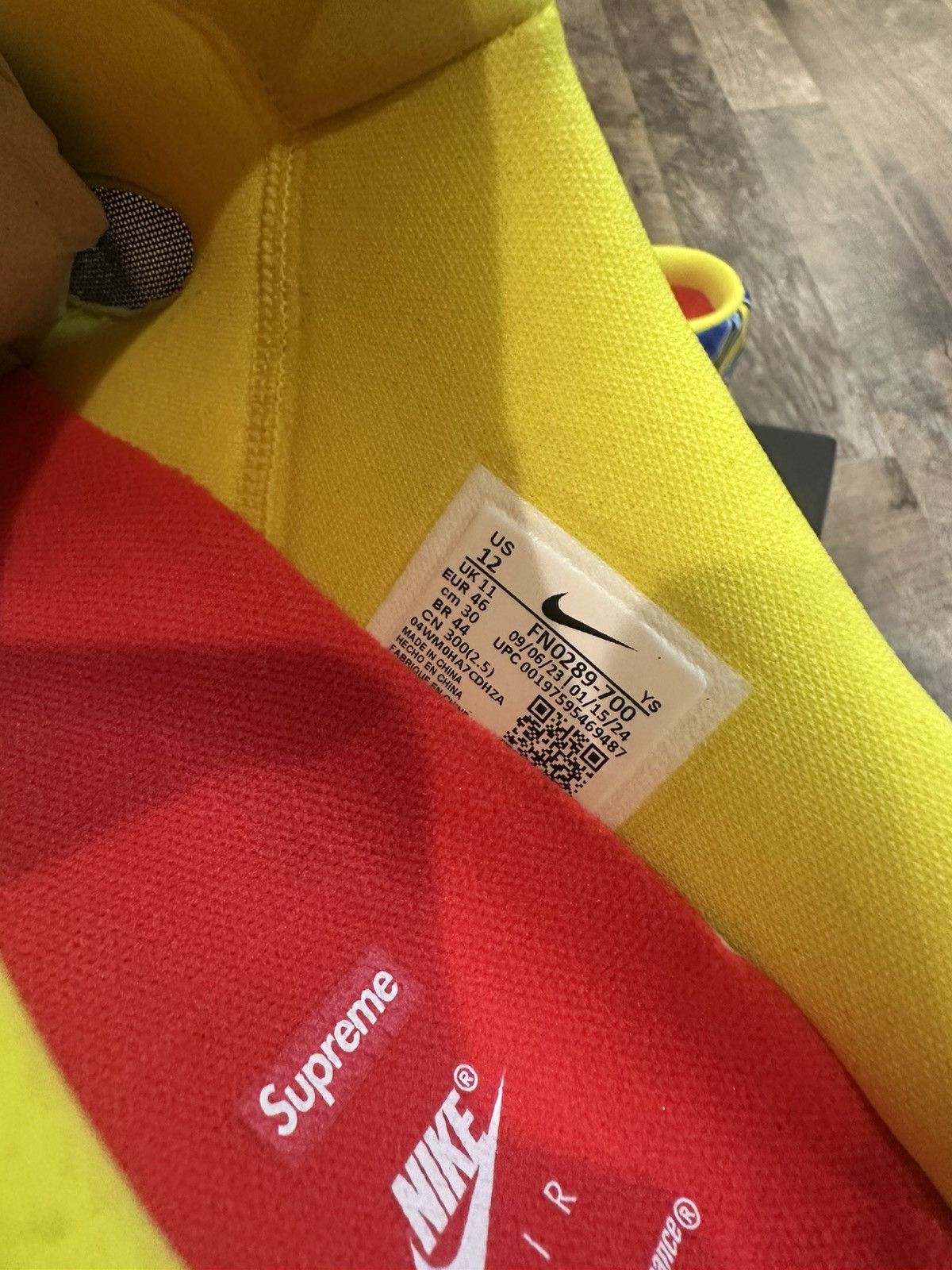 Nike × Supreme Supreme x Nike Clogposite Opti Yellow Blue Brand New in Box Size US 12 / EU 45 - 8 Thumbnail