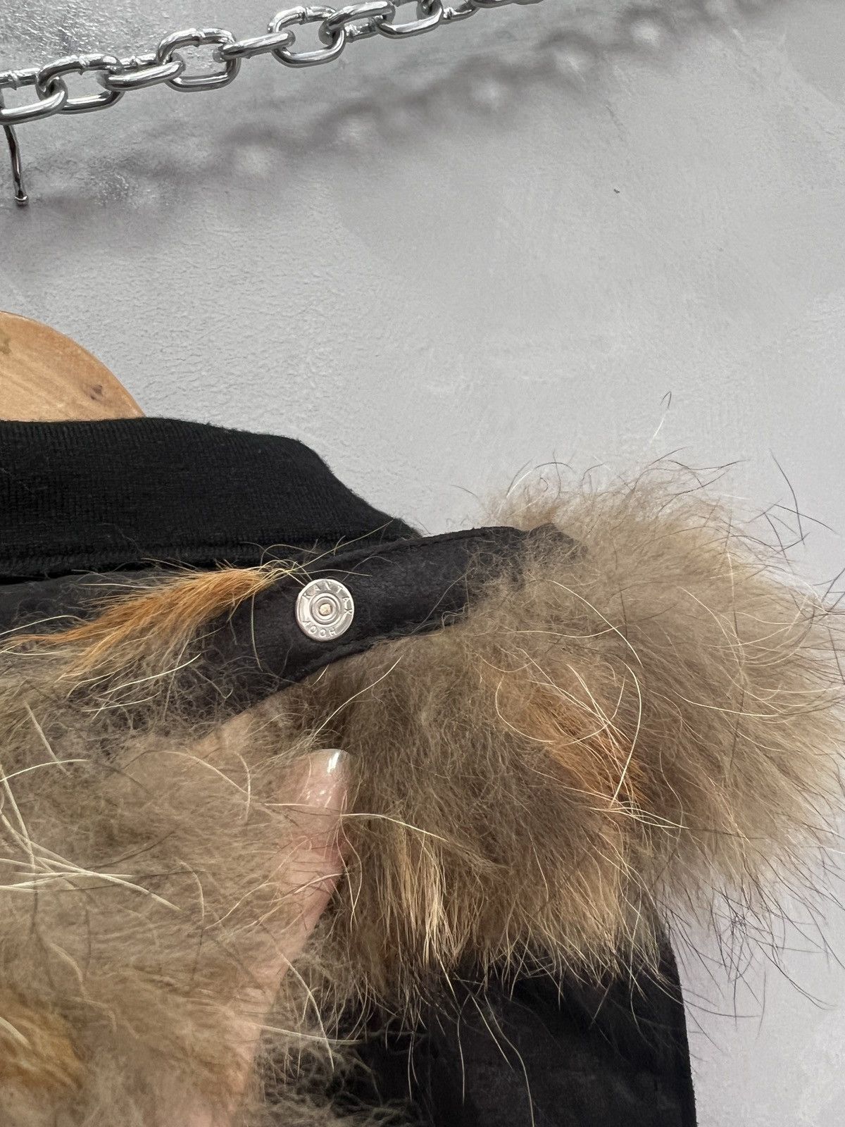 Le Grande Bleu (L.G.B.) Black real fur hood japanese jacket vest rick owens style Size US M / EU 48-50 / 2 - 10 Thumbnail