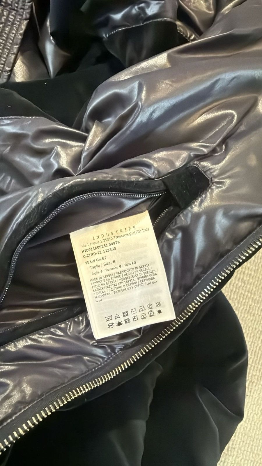 Moncler Super Rare Moncler Vest Size US XL / EU 56 / 4 - 6 Thumbnail