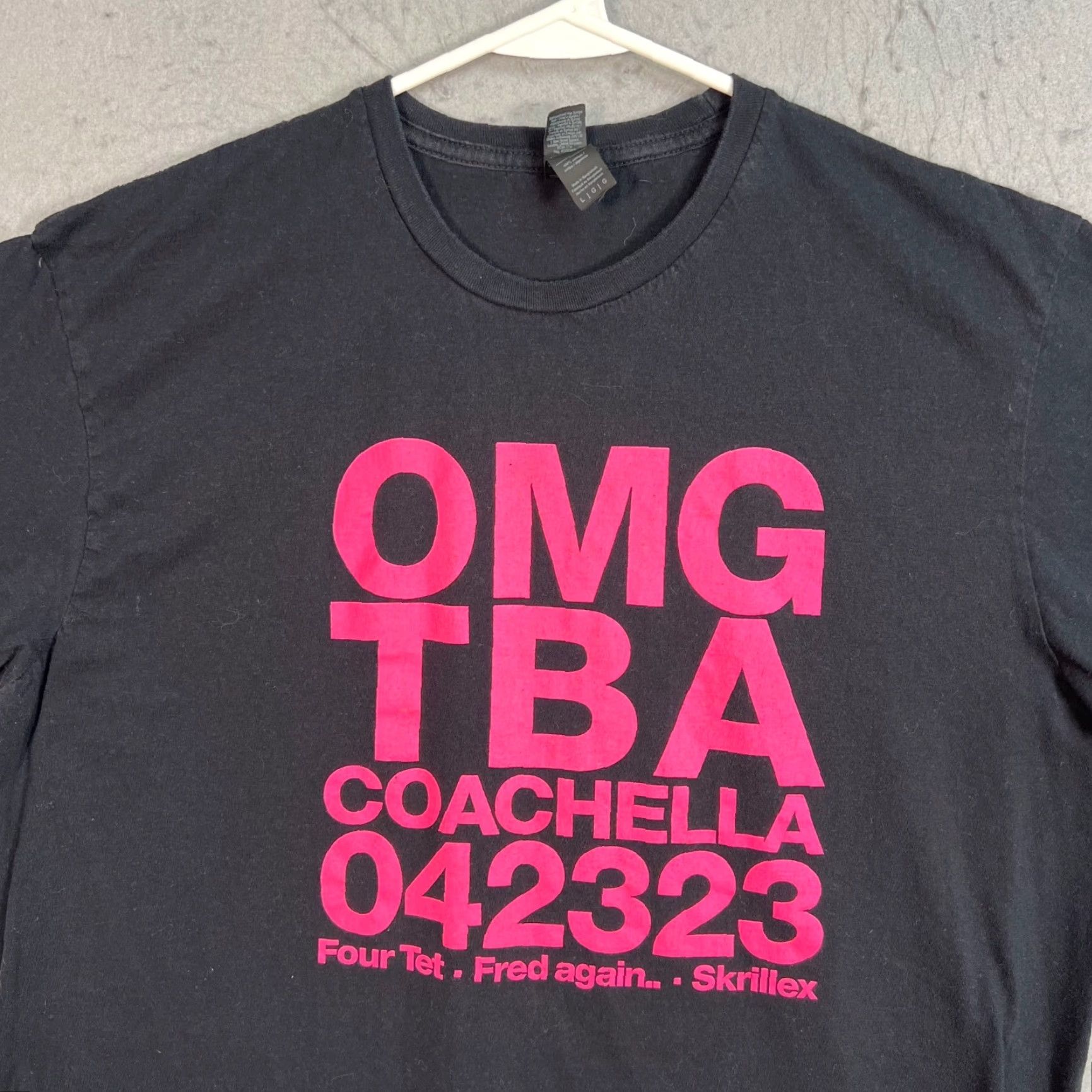 Gildan OMG Coachella Skillex Fred Again Four Tet 2023 Black T-Shirt Size L Size US L / EU 52-54 / 3 - 4 Thumbnail