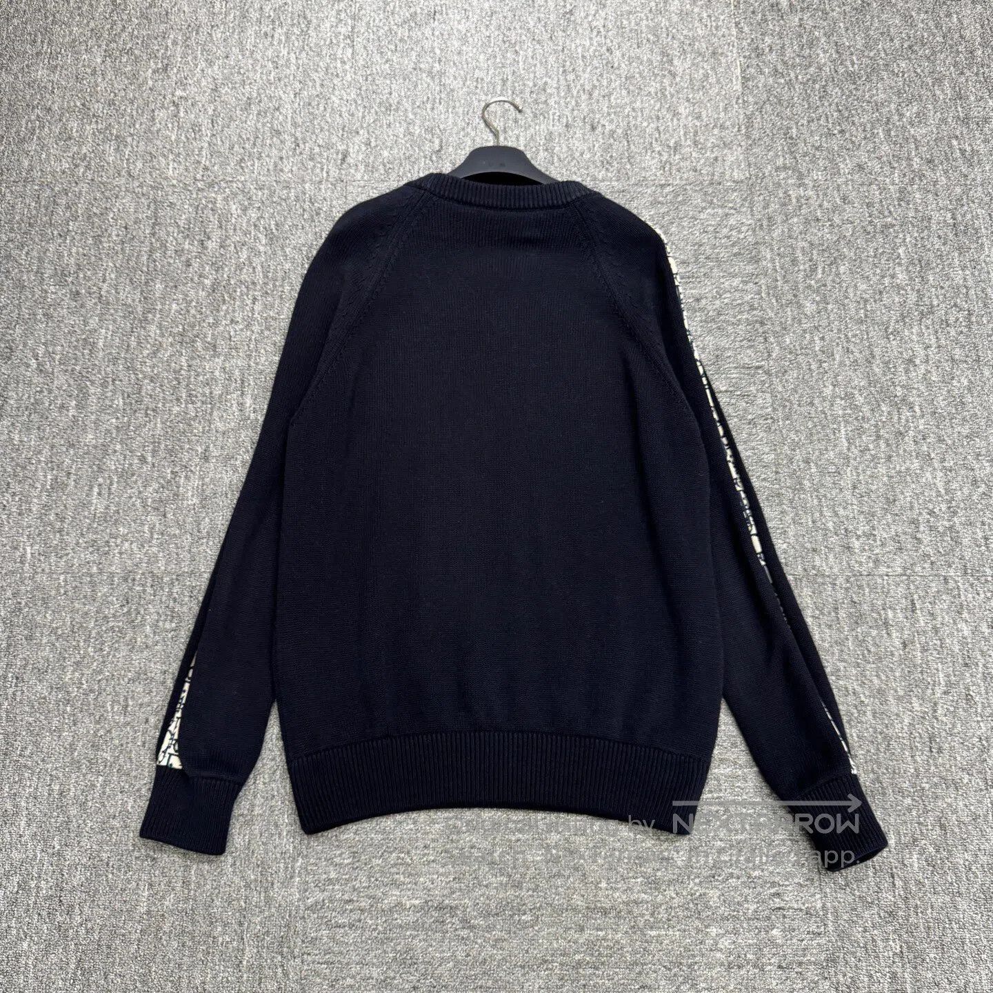 Dior Dior Essentials Arm Tiger Sweater| Size US S / EU 44-46 / 1 - 2 Thumbnail