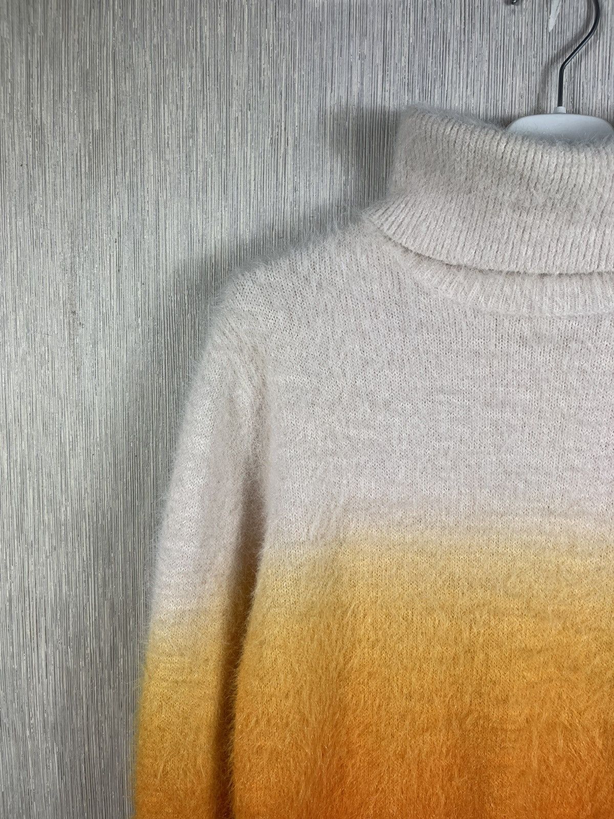 Carven Carven fuzzy hairy ombre two colors knit sweater turtleneck Size M / US 6-8 / IT 42-44 - 5 Thumbnail