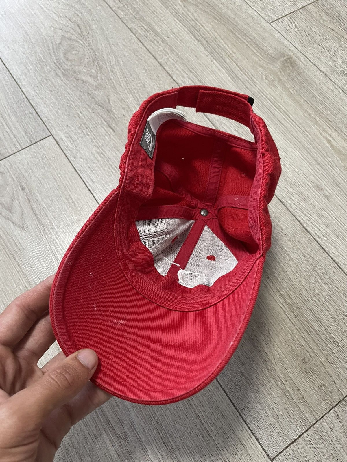 Nike Vintage Nike Roger Federer Cap Hat Tennis Red Size ONE SIZE - 7 Thumbnail