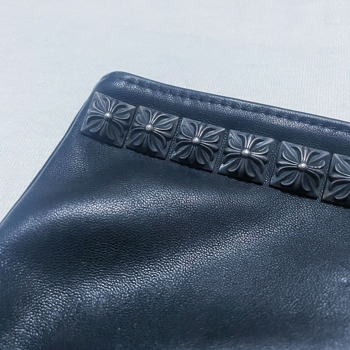 Chrome Hearts 💥SOLD💥 Chrome Hearts Pyramid Studs Clutch Bag Size ONE SIZE - 8 Thumbnail