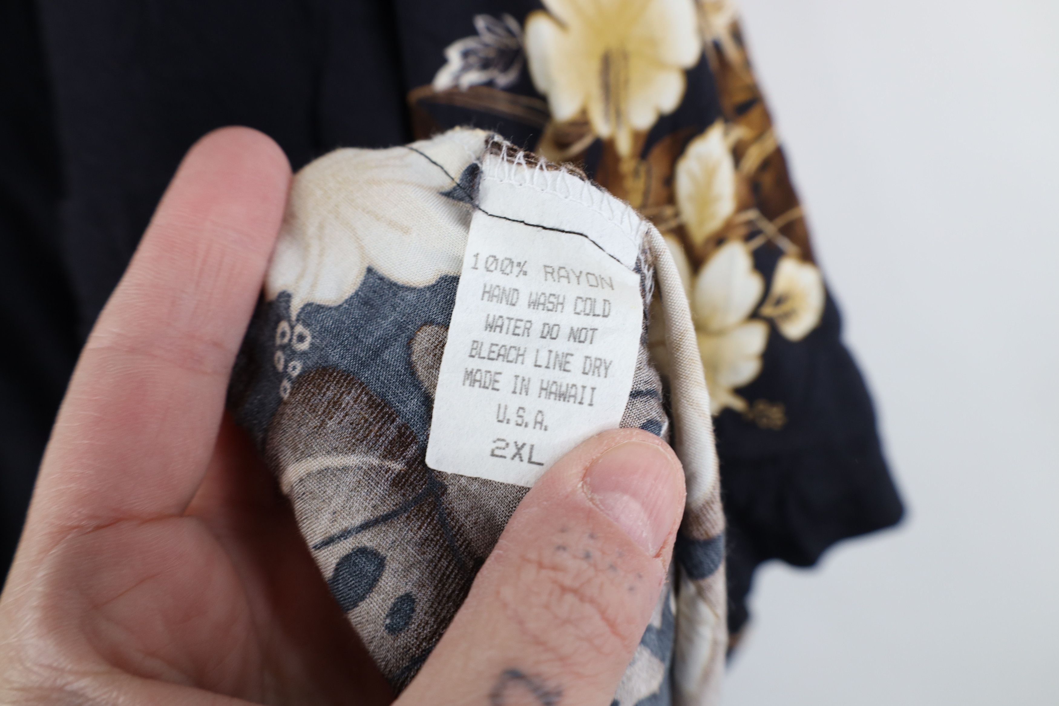 Vintage Vintage 90s Streetwear Flower Hawaiian Button Shirt USA Size US XXL / EU 58 / 5 - 9 Thumbnail