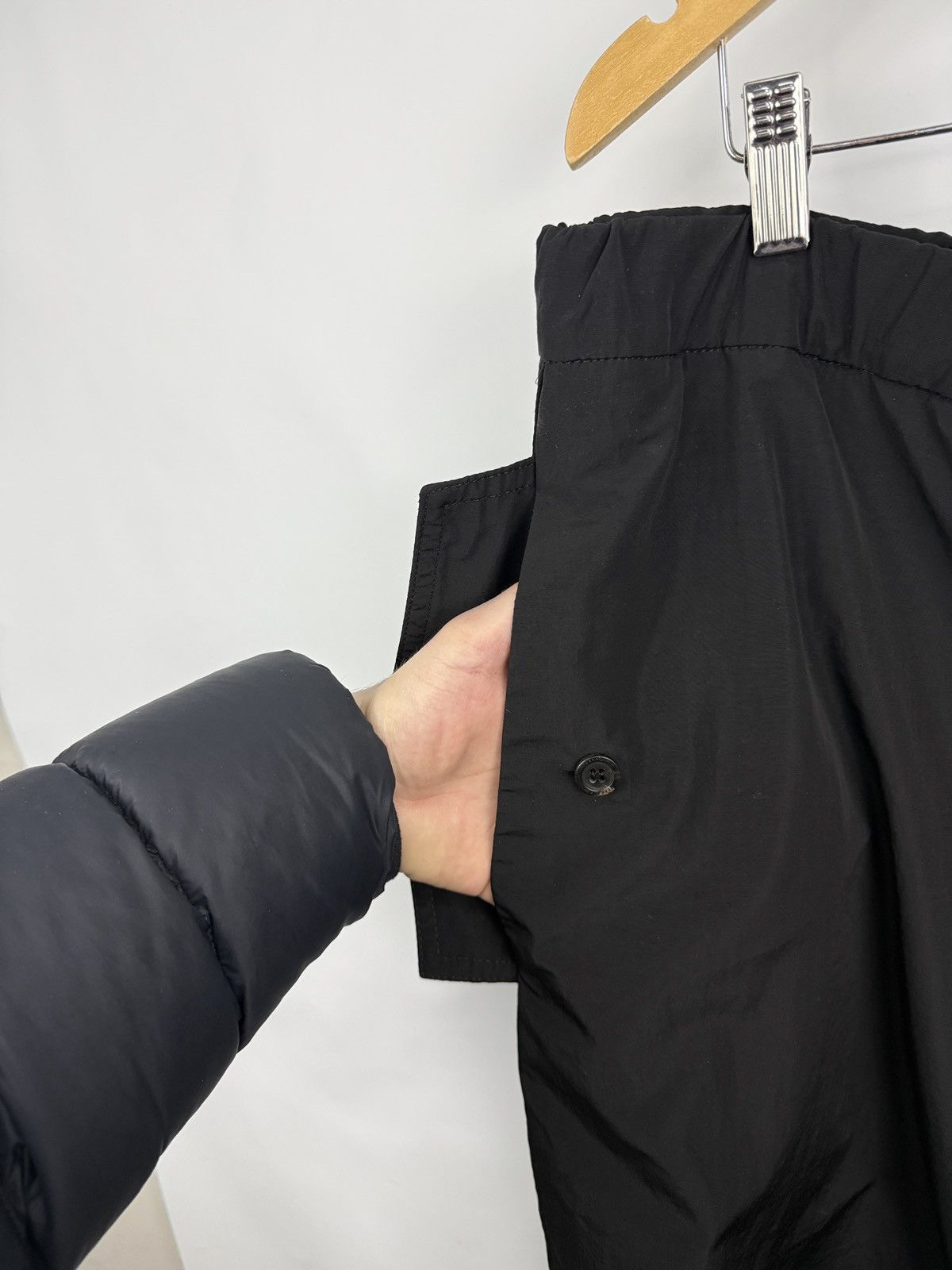 Salvatore Ferragamo ❗️NEW 🇮🇹 Salvatore Ferragamo Premium Nylon Pants Made in Italy Size US 38 / EU 54 - 18 Thumbnail