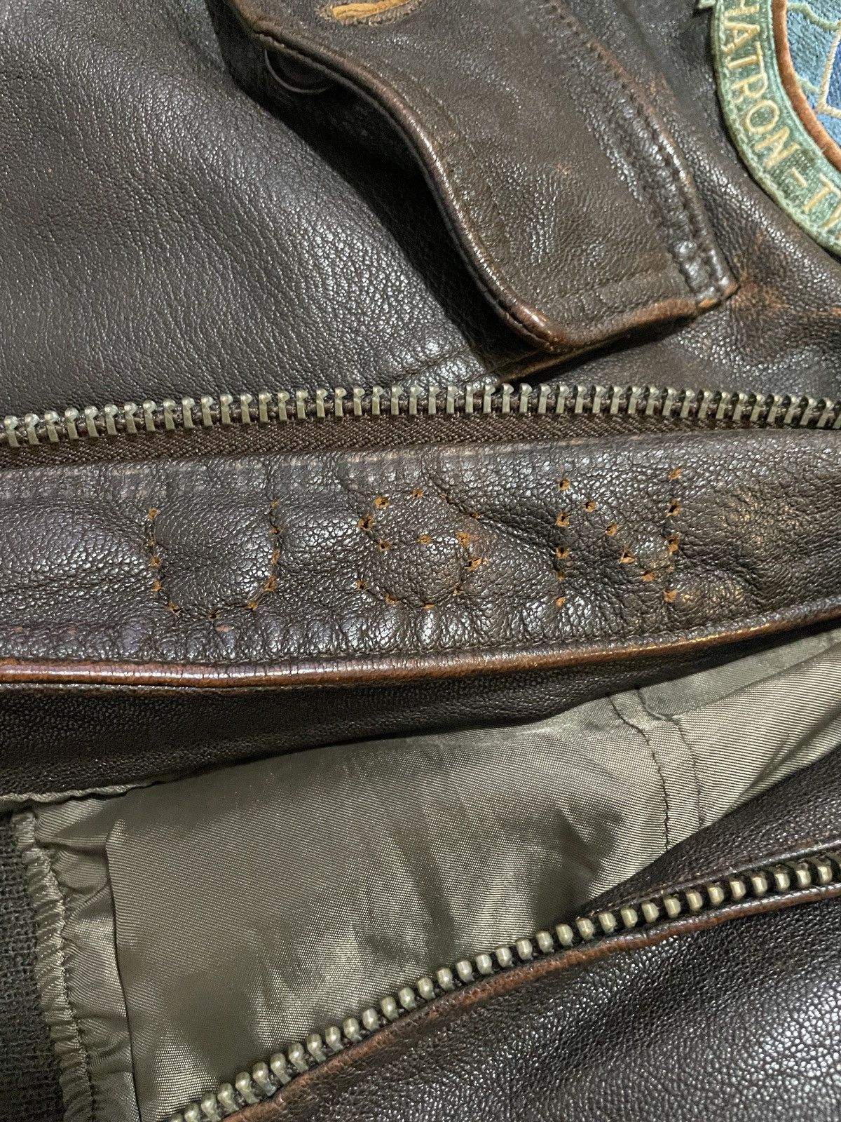 Cockpit USA US Navy Pilot G-1 Leather Flight Jacket The Cockpit Sz L Size US L / EU 52-54 / 3 - 12 Thumbnail